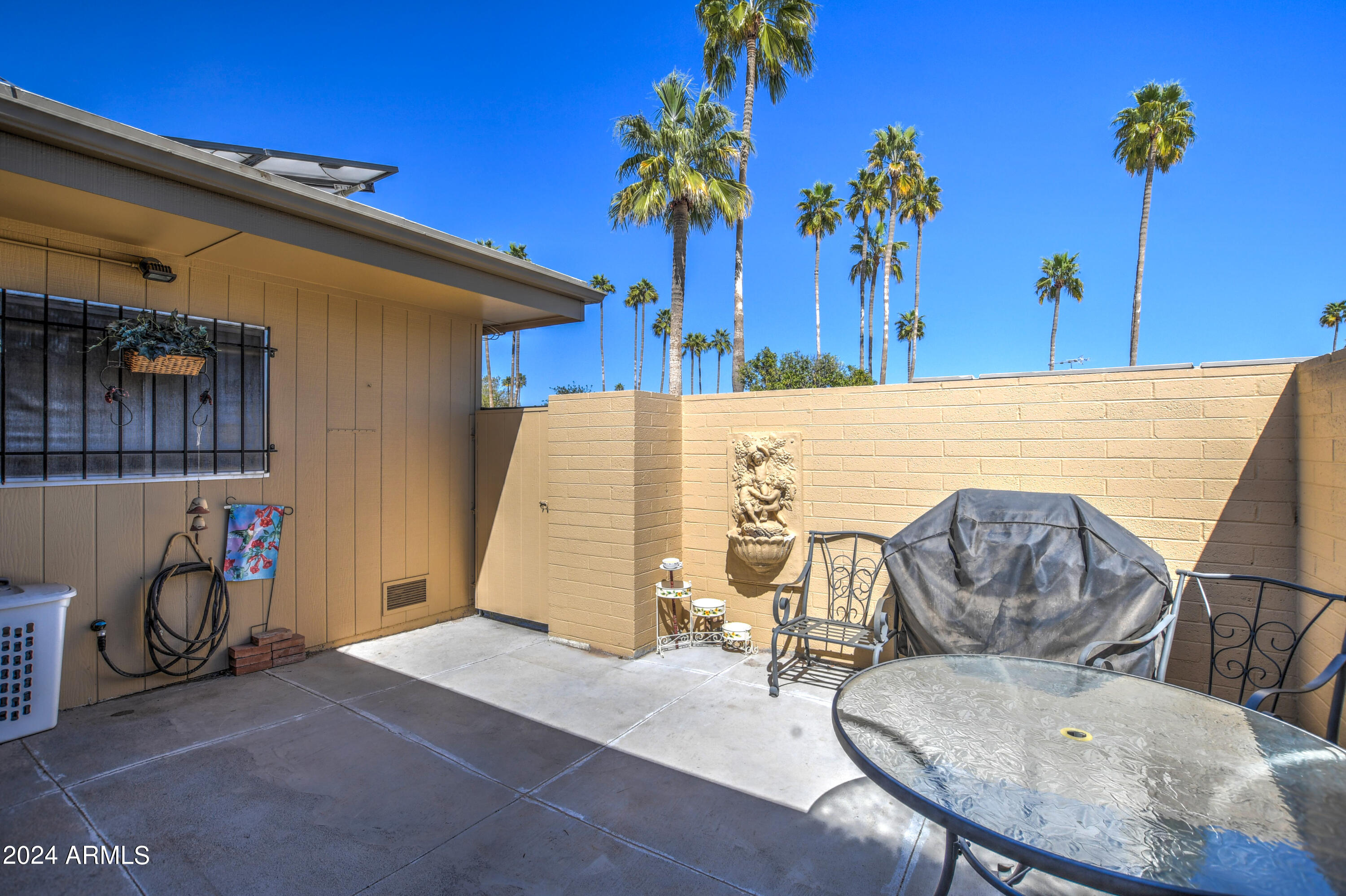 10926 W THUNDERBIRD Boulevard