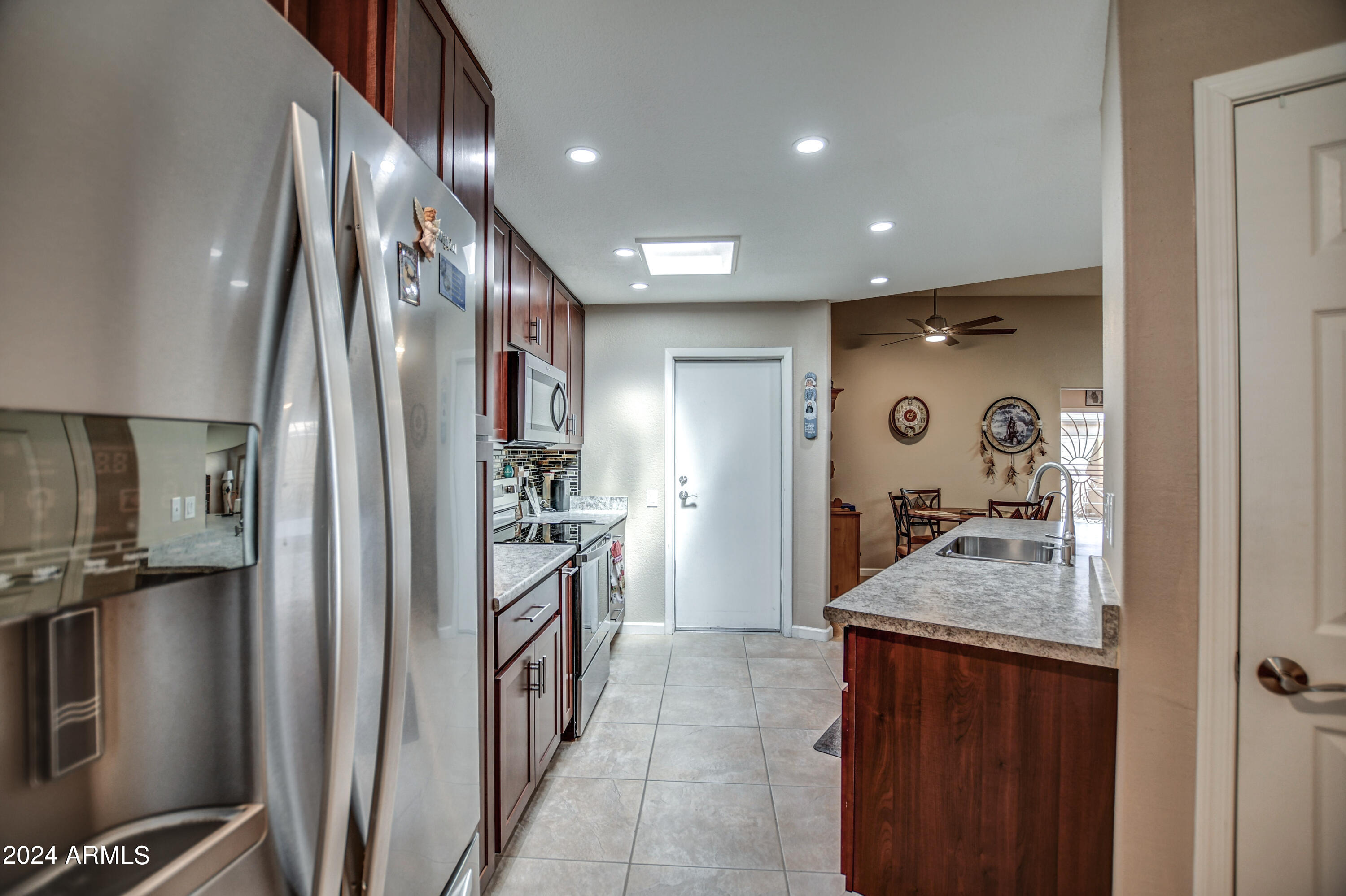 10926 W THUNDERBIRD Boulevard