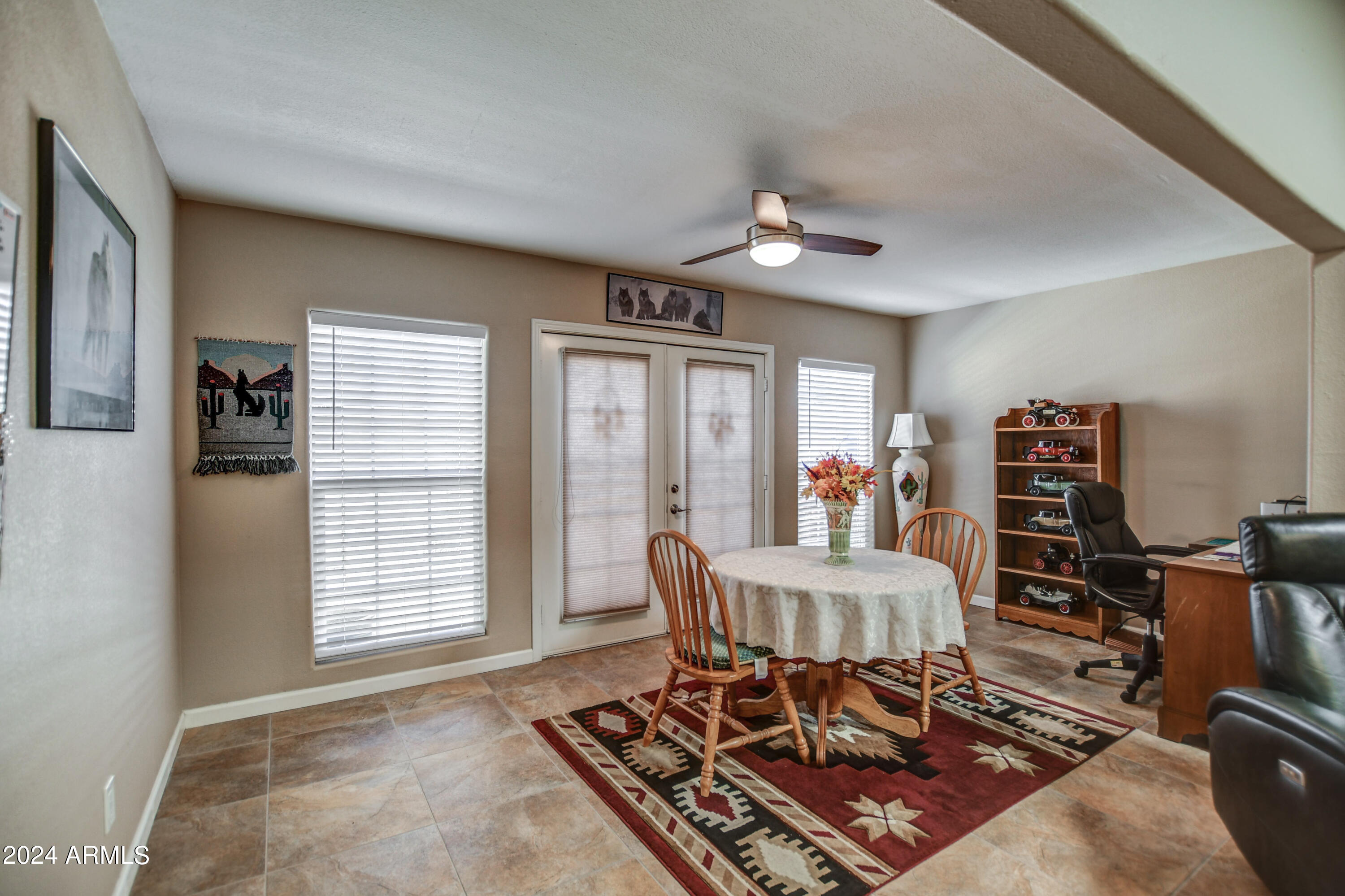 10926 W THUNDERBIRD Boulevard