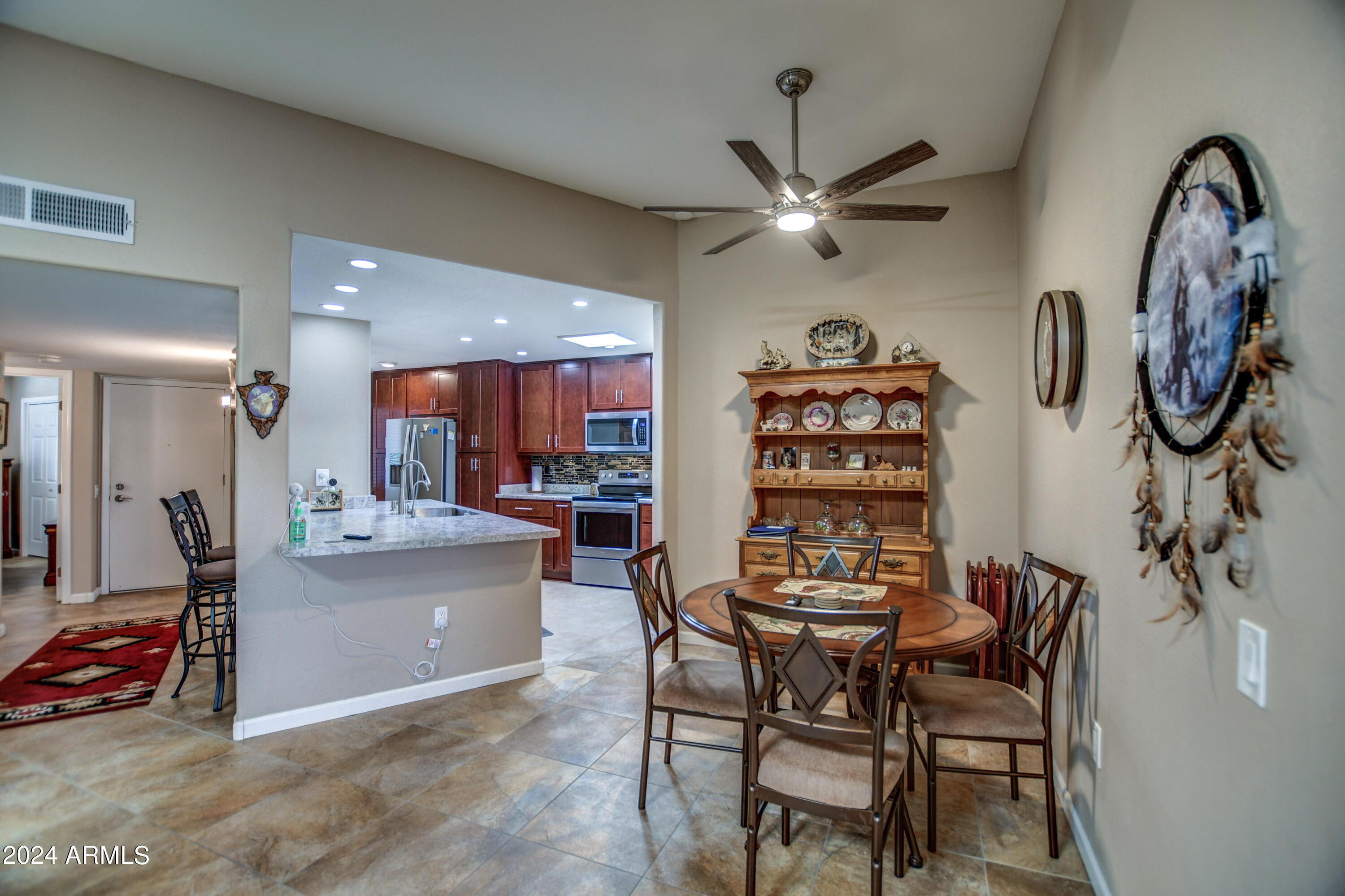 10926 W THUNDERBIRD Boulevard