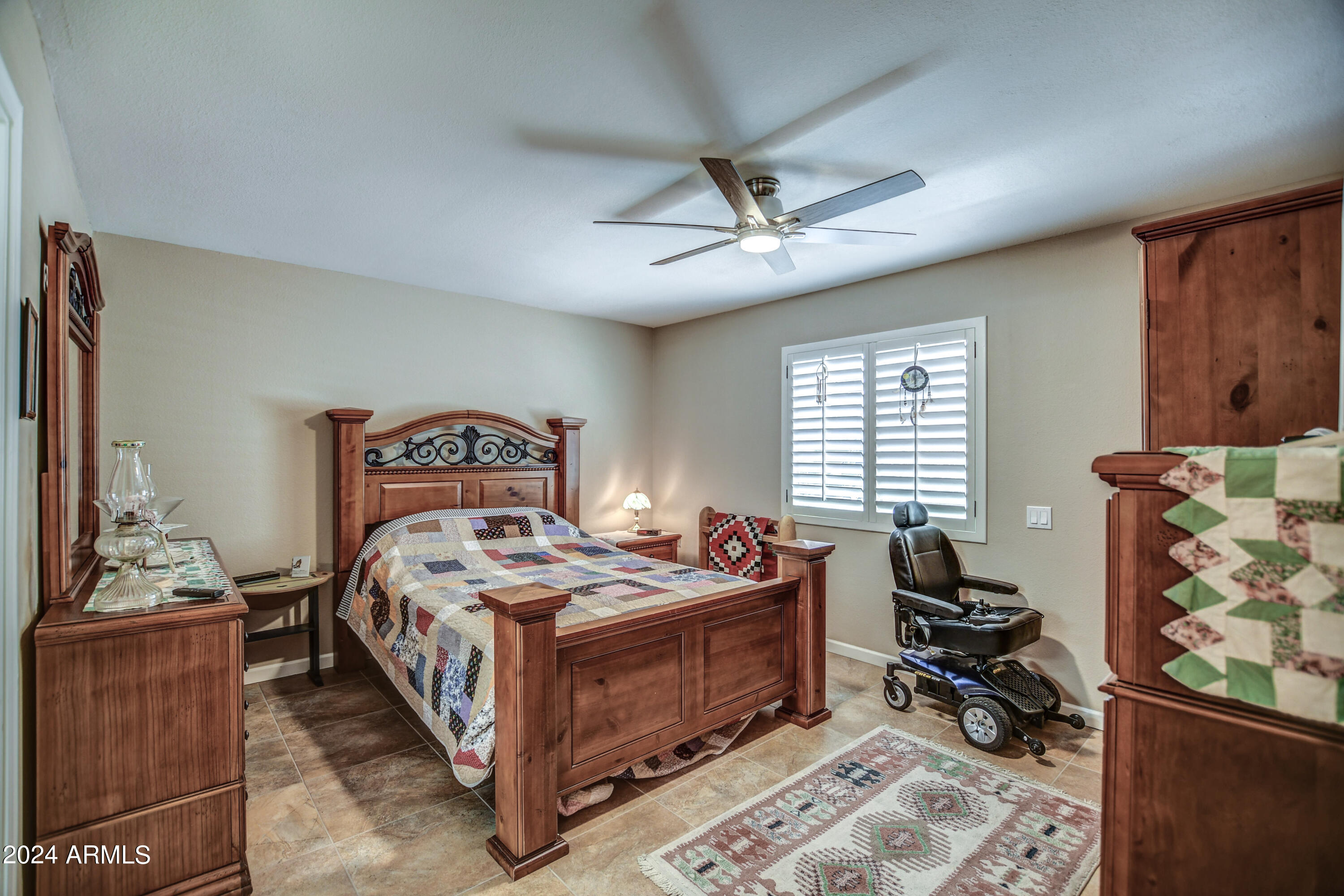 10926 W THUNDERBIRD Boulevard