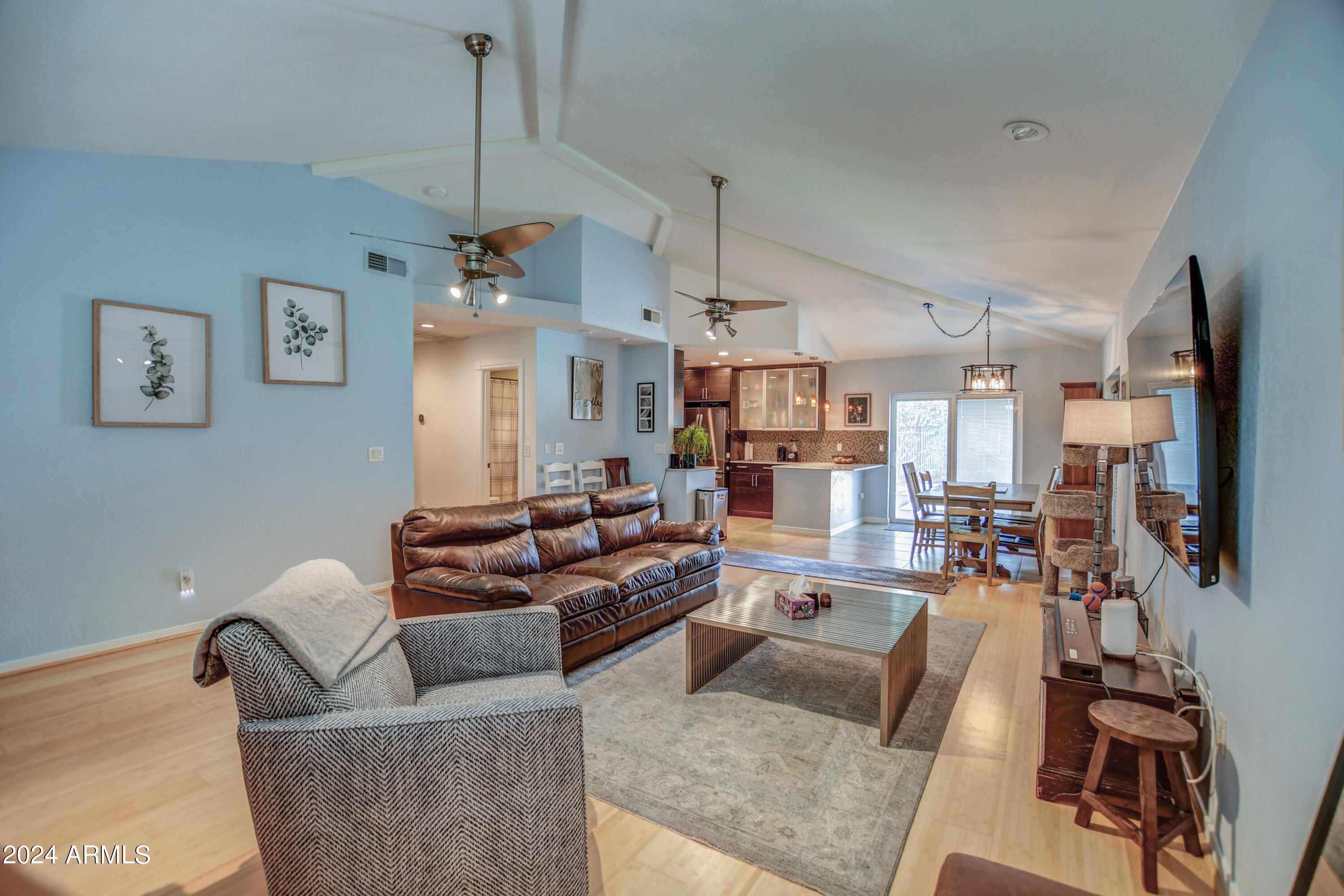 2202 E SELLS Drive