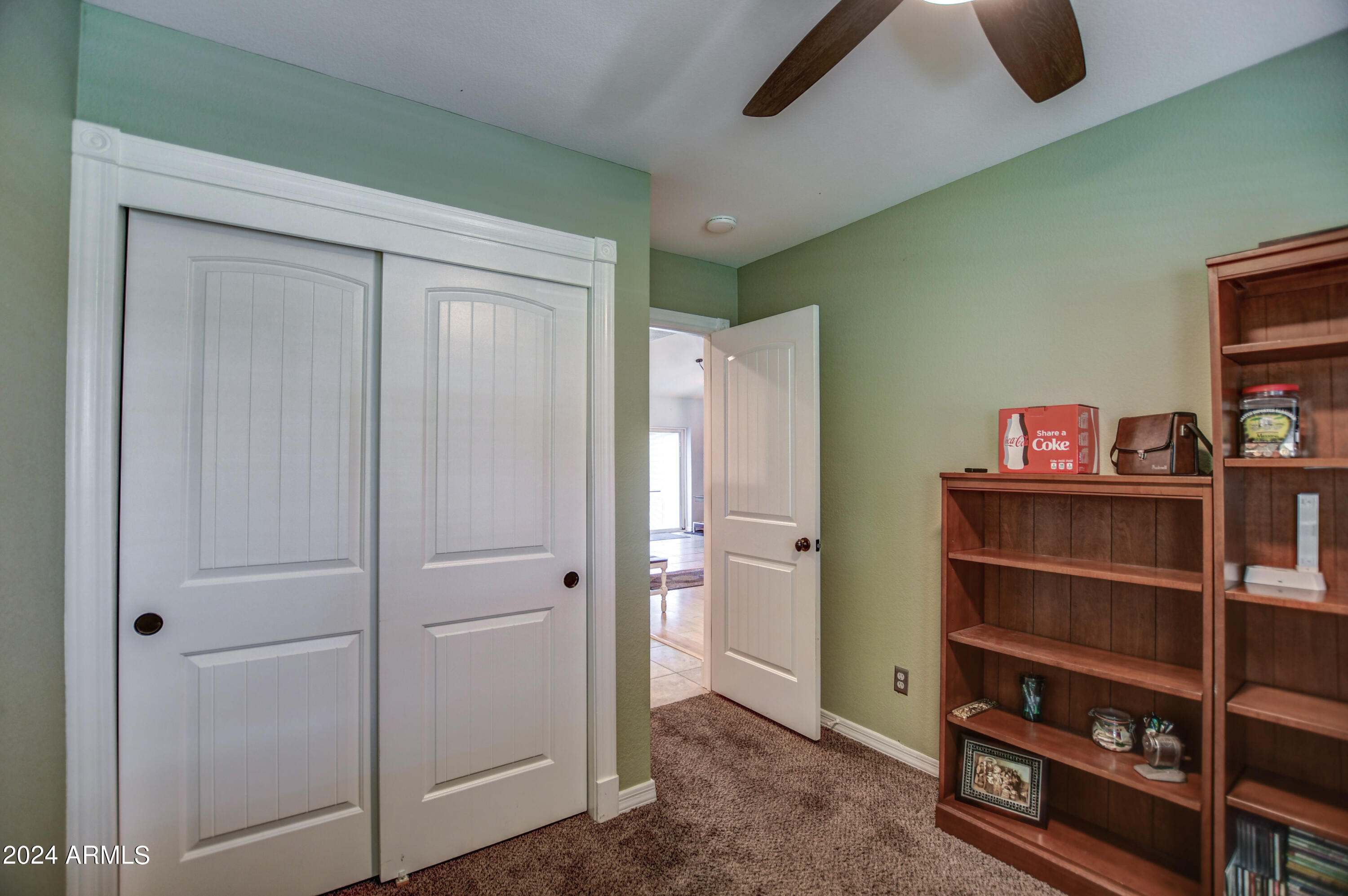 2202 E SELLS Drive