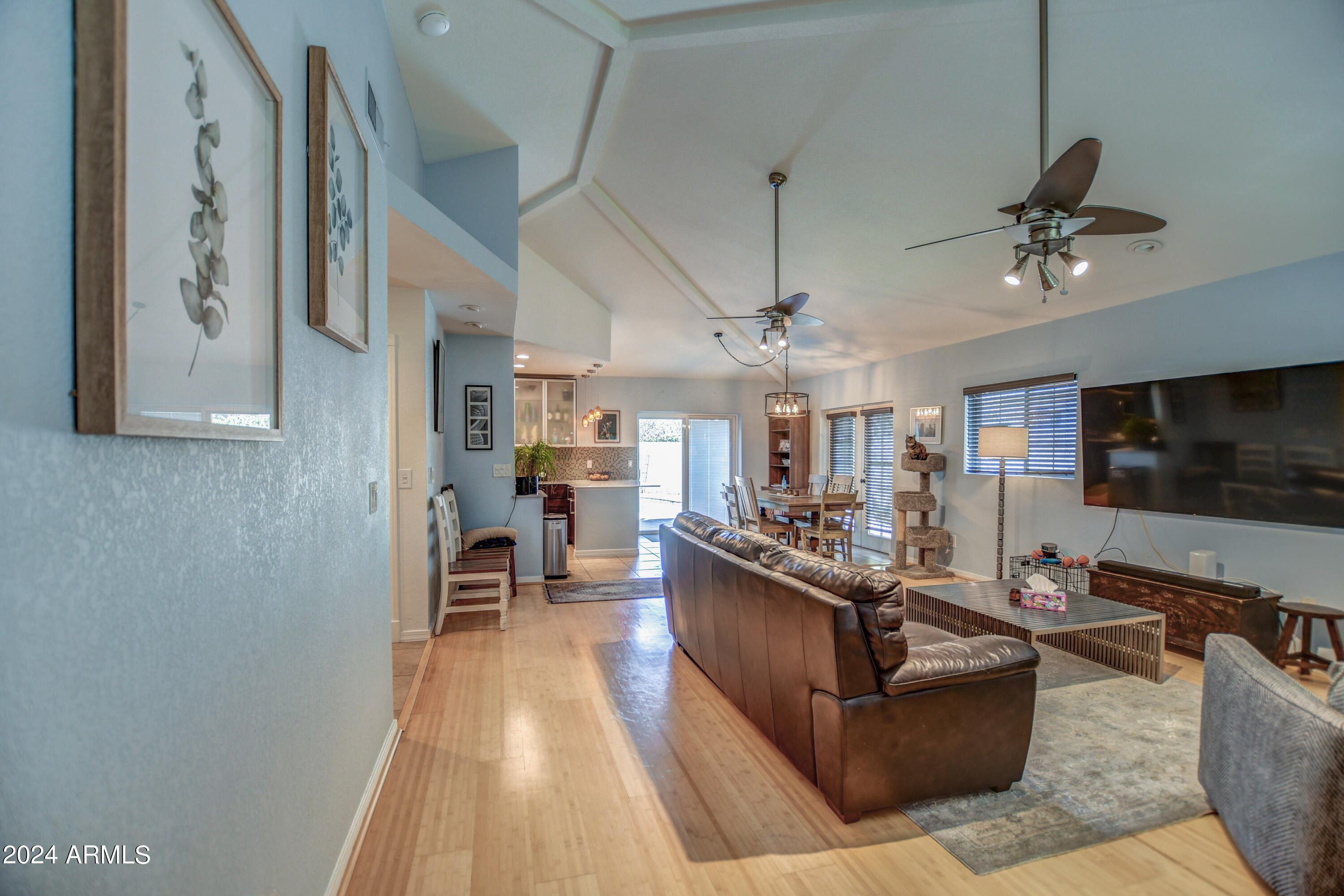 2202 E SELLS Drive