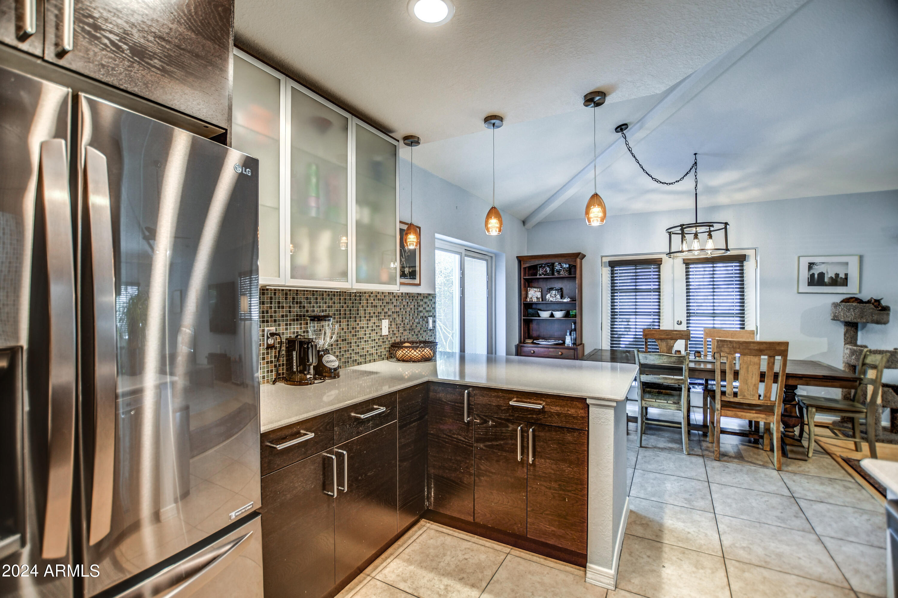 2202 E SELLS Drive