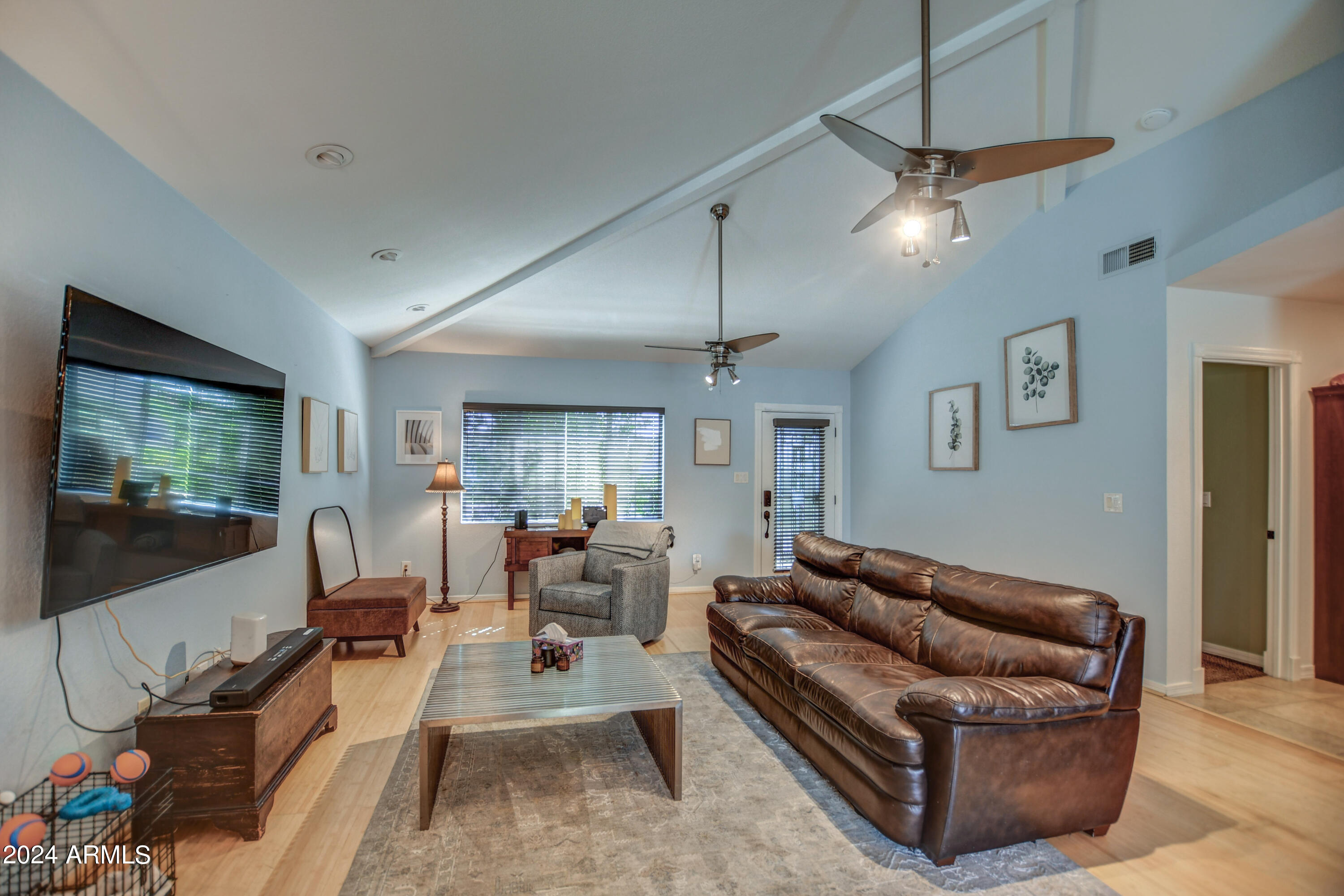 2202 E SELLS Drive