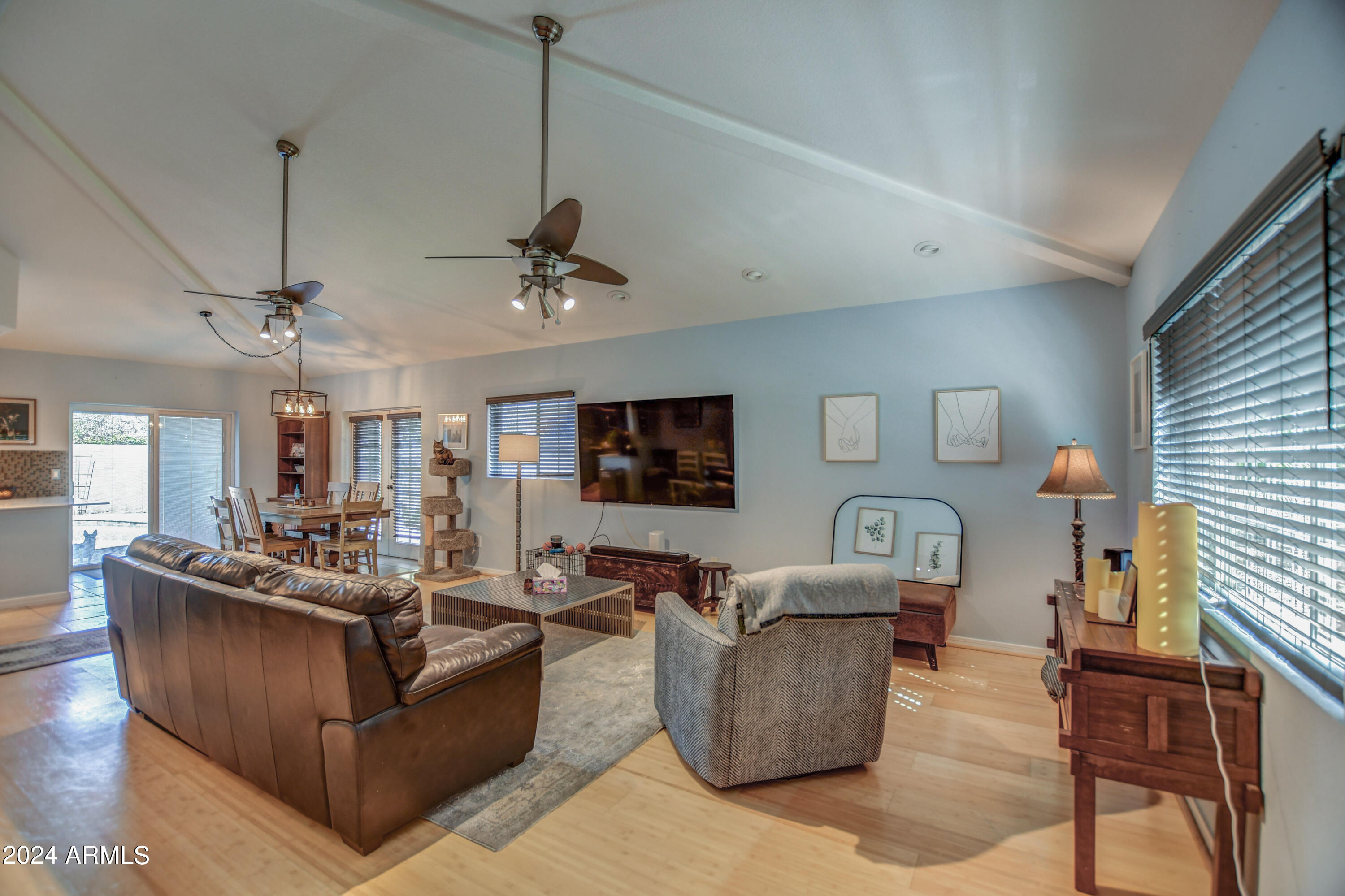 2202 E SELLS Drive