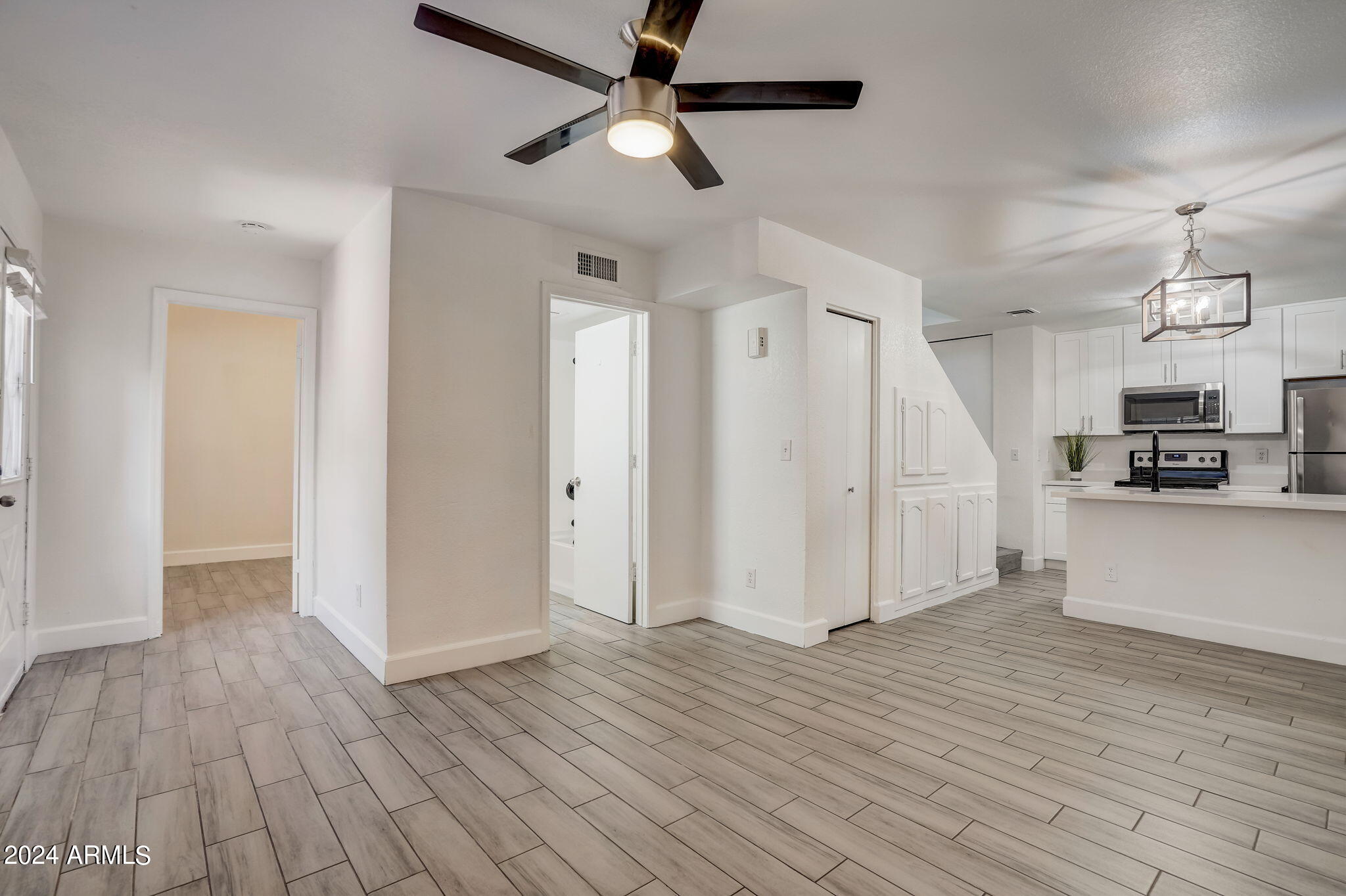 2301 E UNIVERSITY Drive # 160