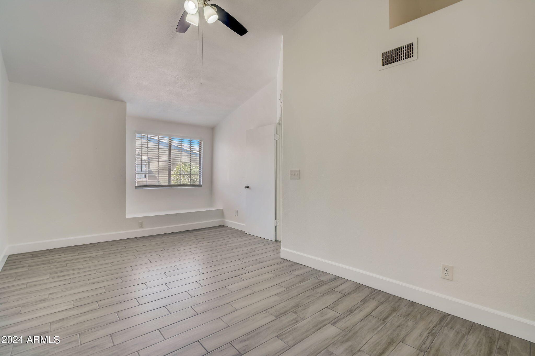 2301 E UNIVERSITY Drive # 160