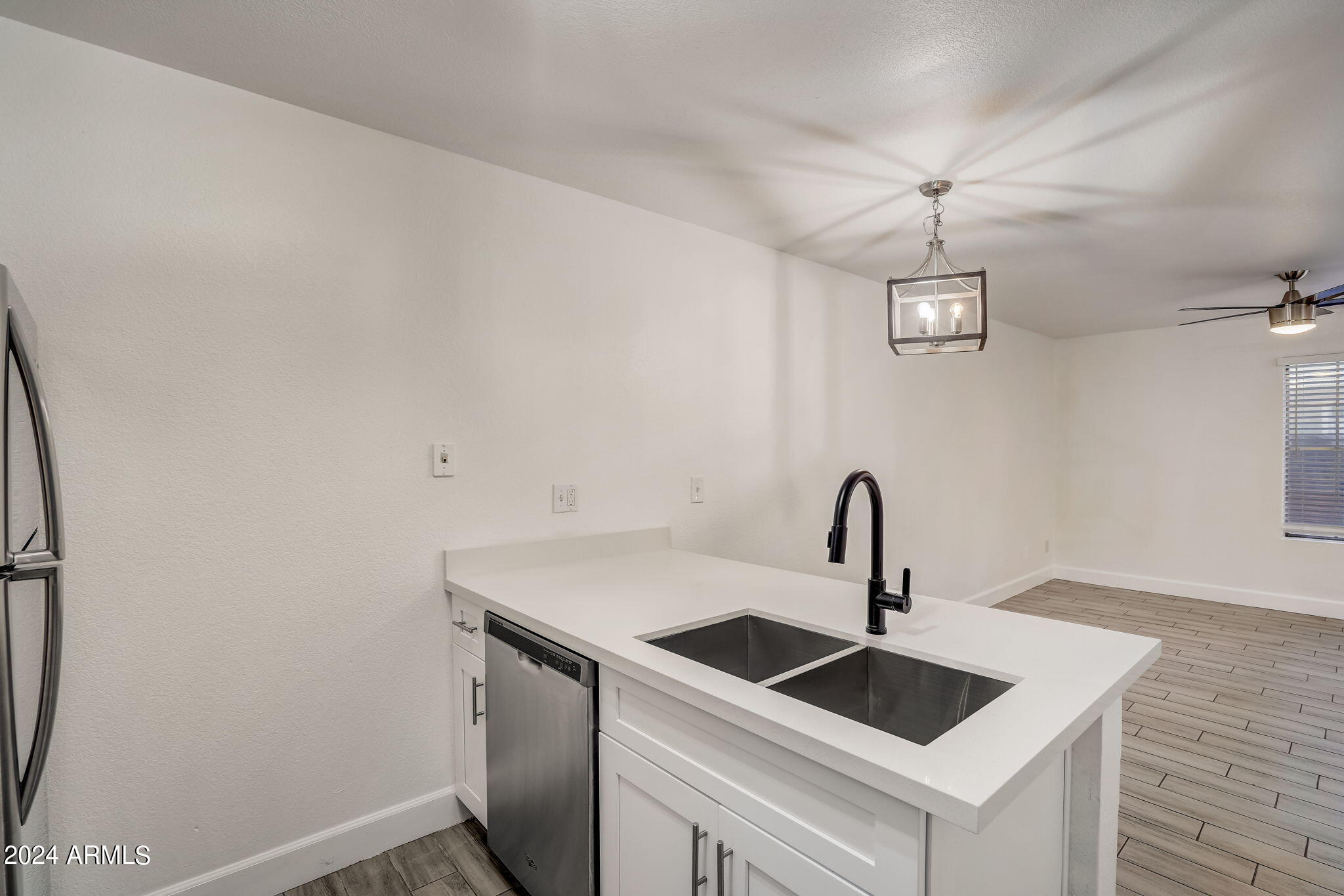 2301 E UNIVERSITY Drive # 160