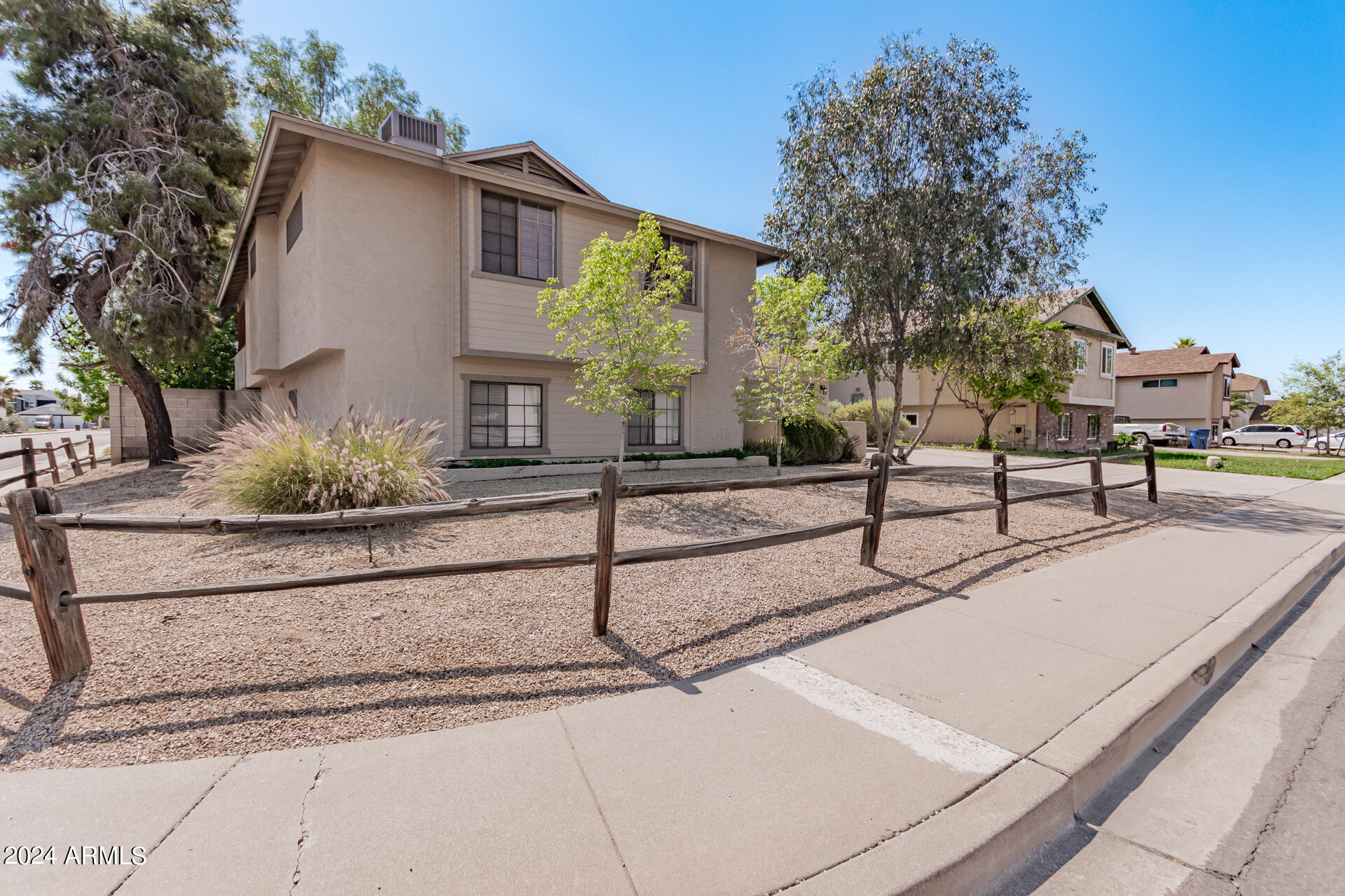 5043 E DOWNING Street