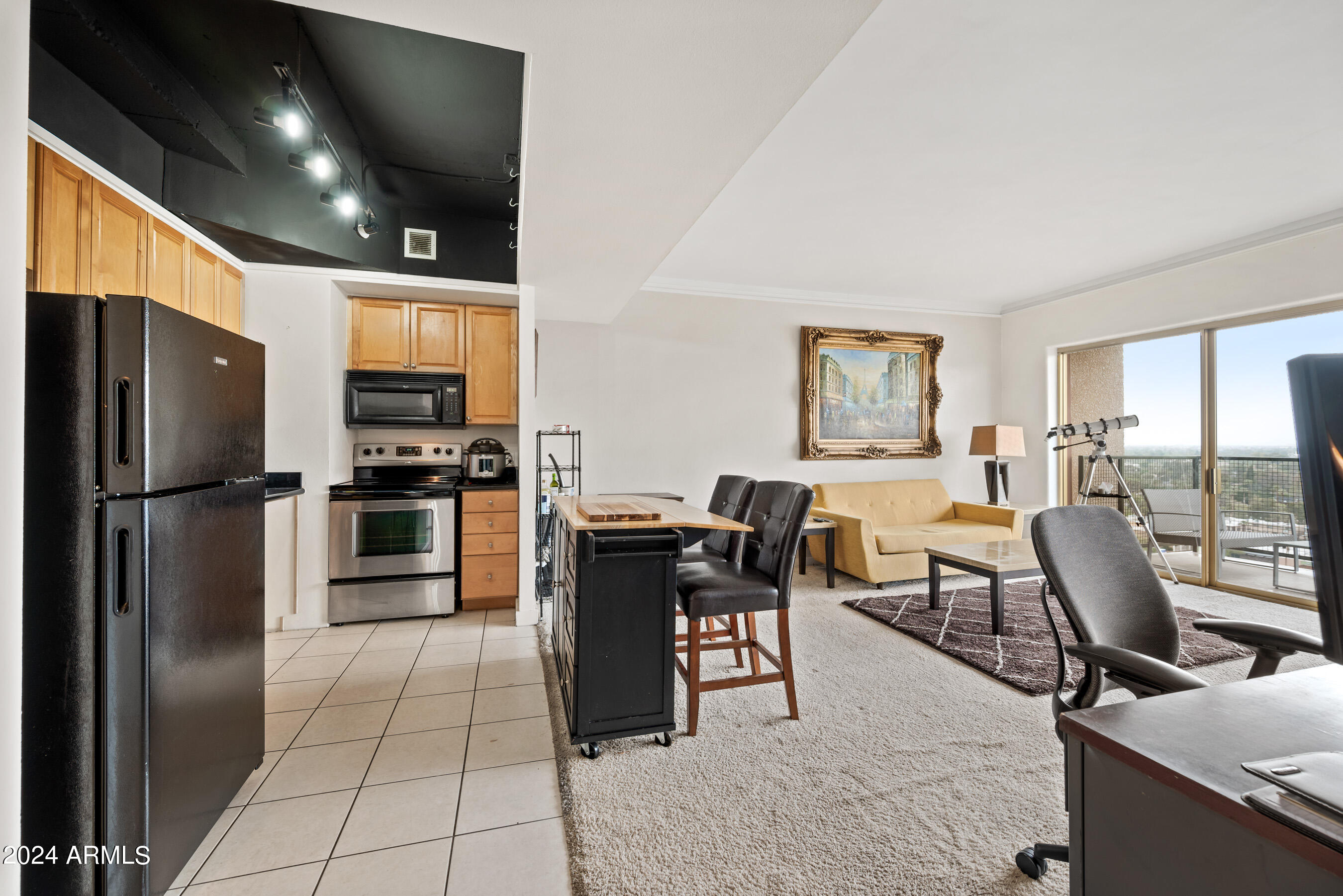 4750 N CENTRAL Avenue # P16