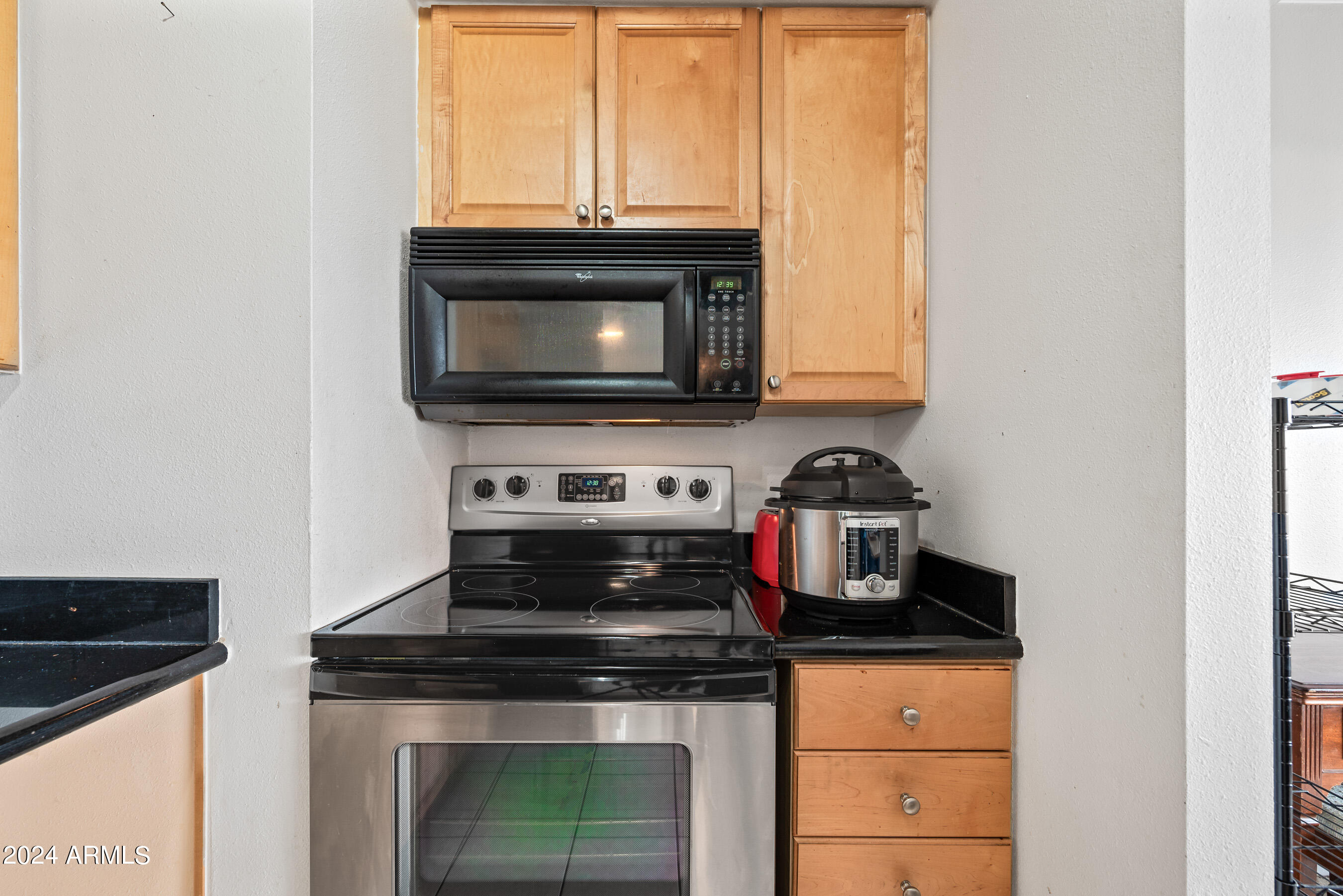 4750 N CENTRAL Avenue # P16