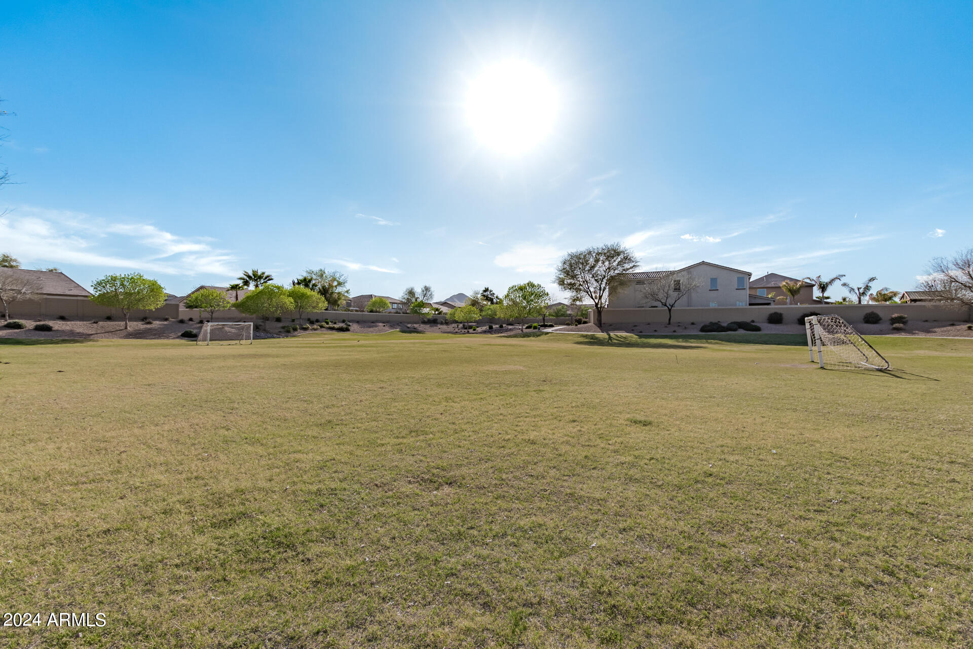 2394 W CHINOOK Court