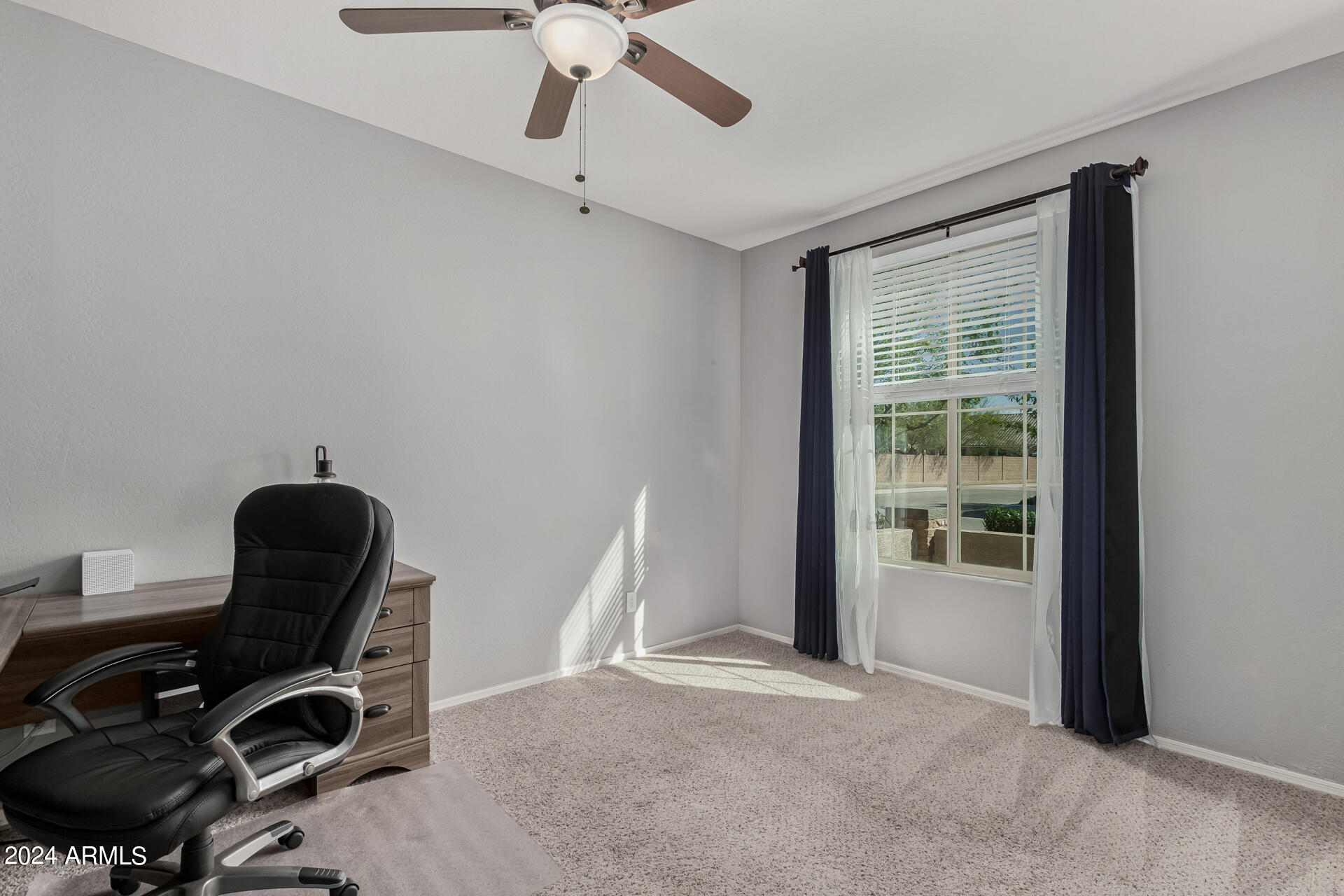 2394 W CHINOOK Court