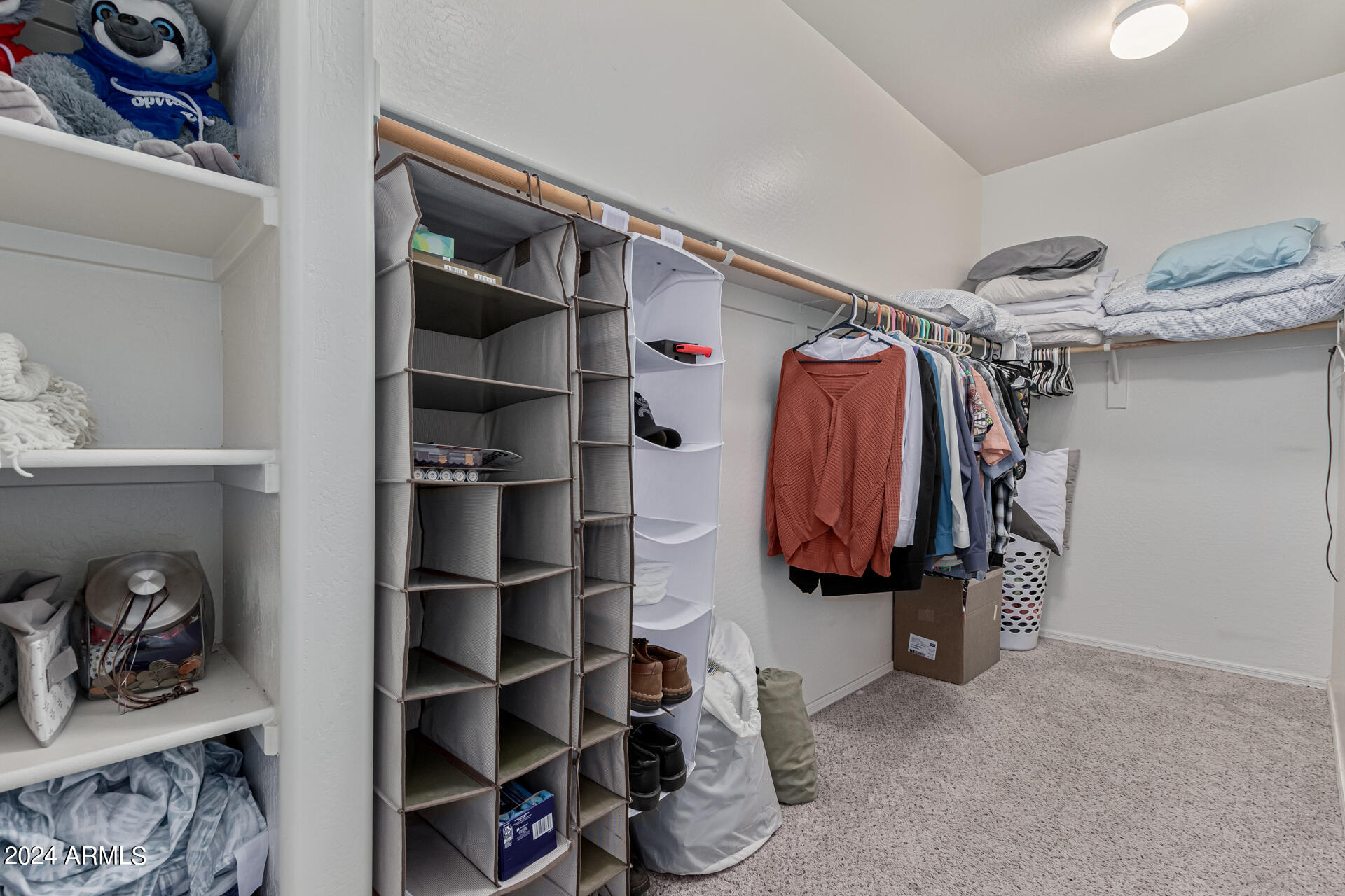 2394 W CHINOOK Court