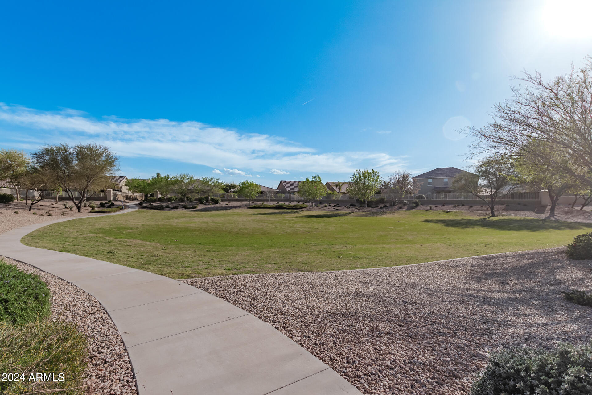 2394 W CHINOOK Court