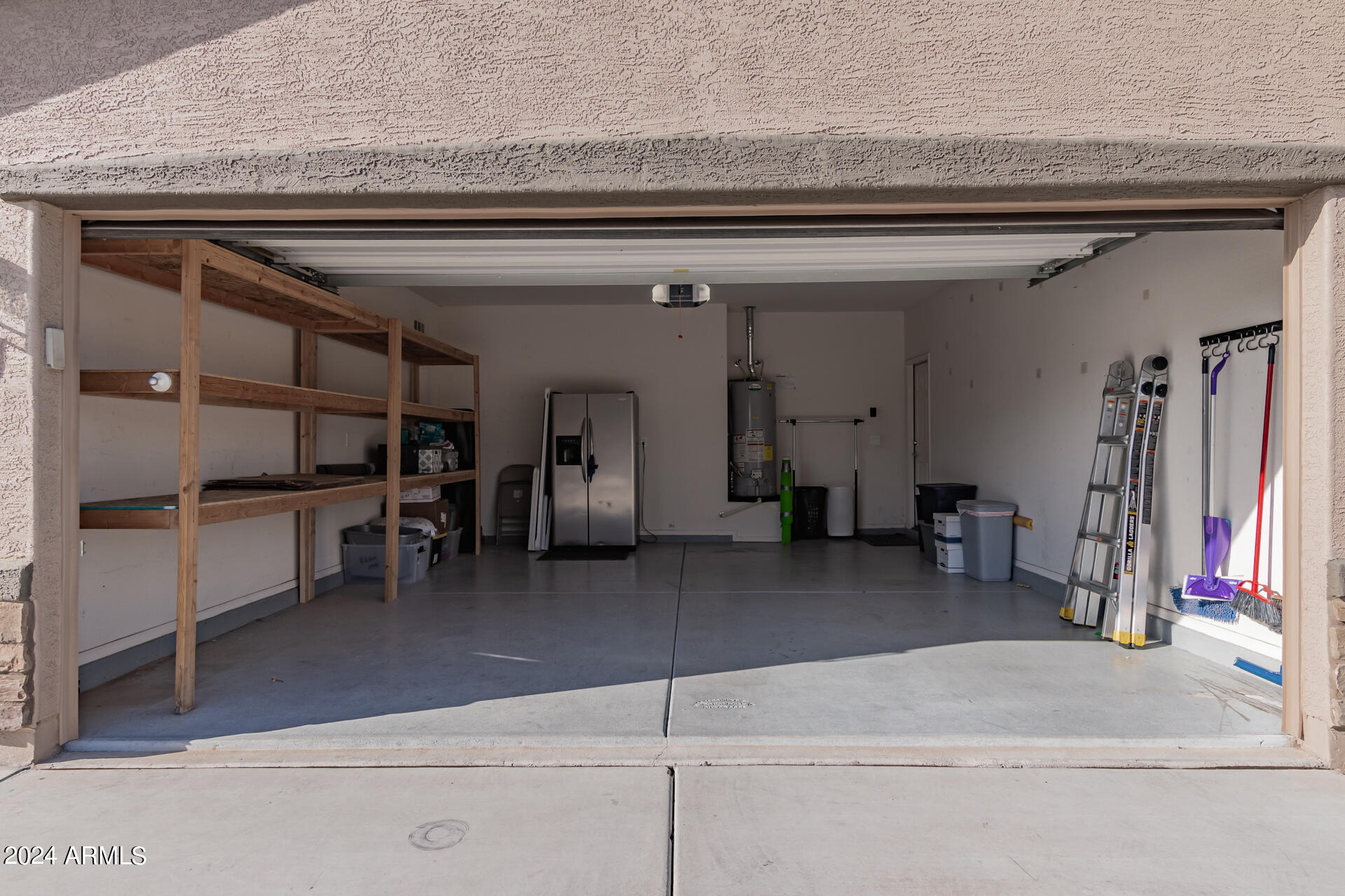 2394 W CHINOOK Court