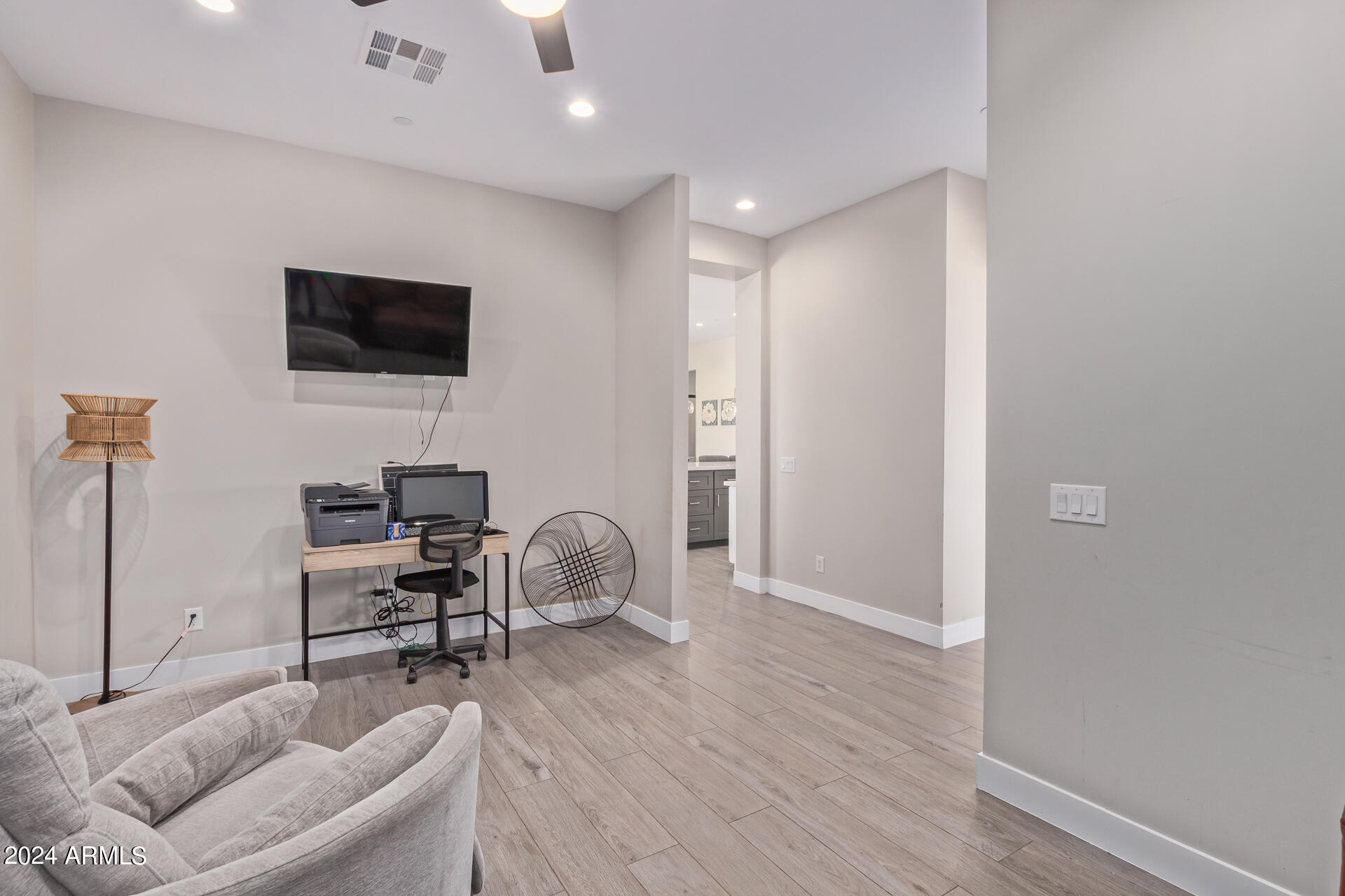 22716 W LA MIRADA Drive