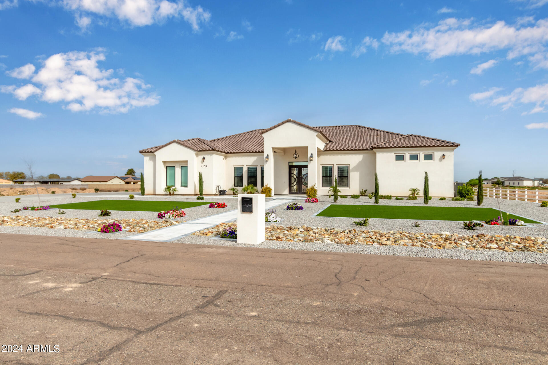 22716 W LA MIRADA Drive