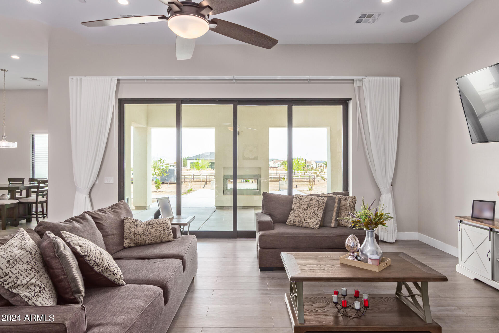 22716 W LA MIRADA Drive