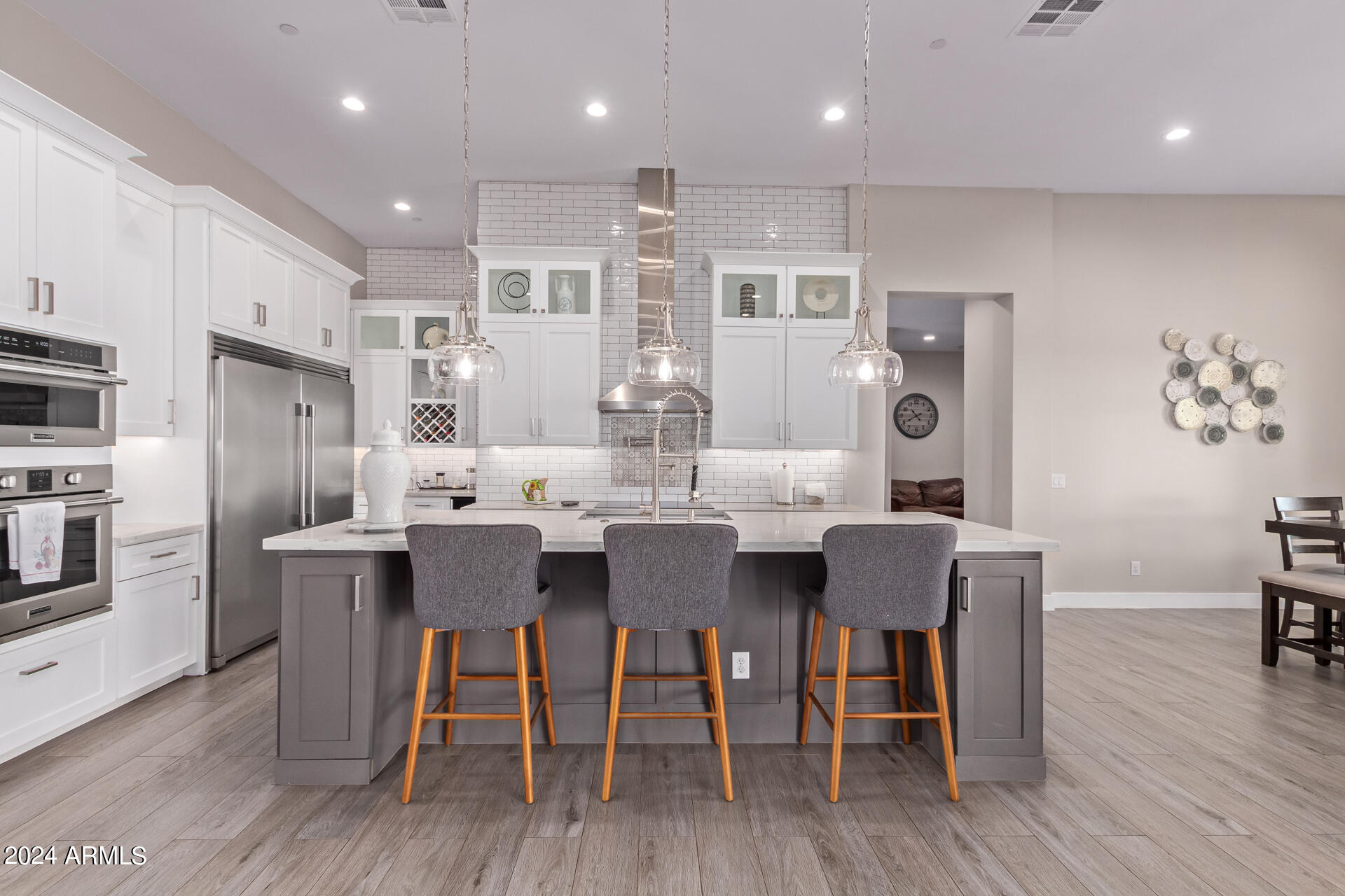 22716 W LA MIRADA Drive