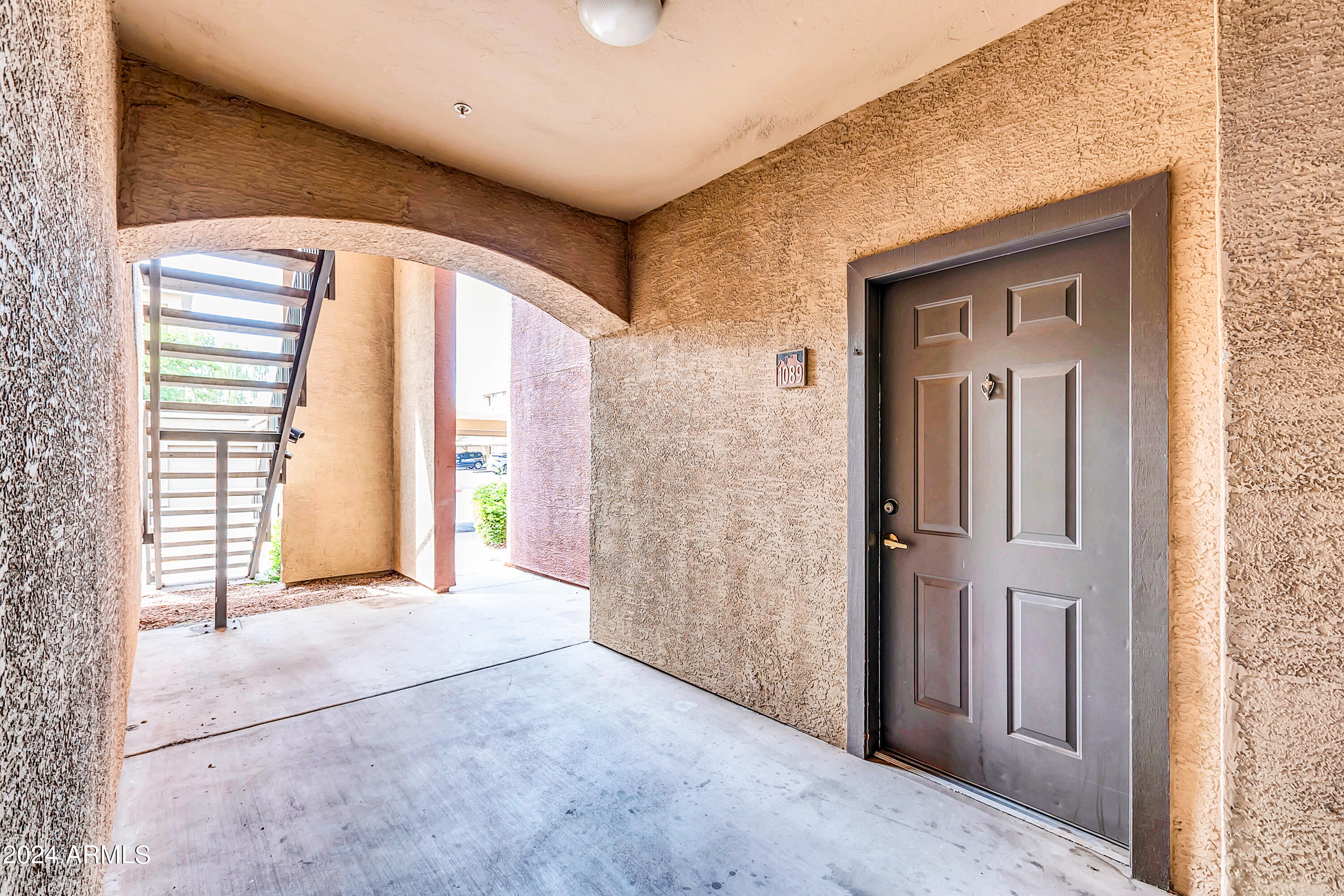 5401 E VAN BUREN Street # 1089