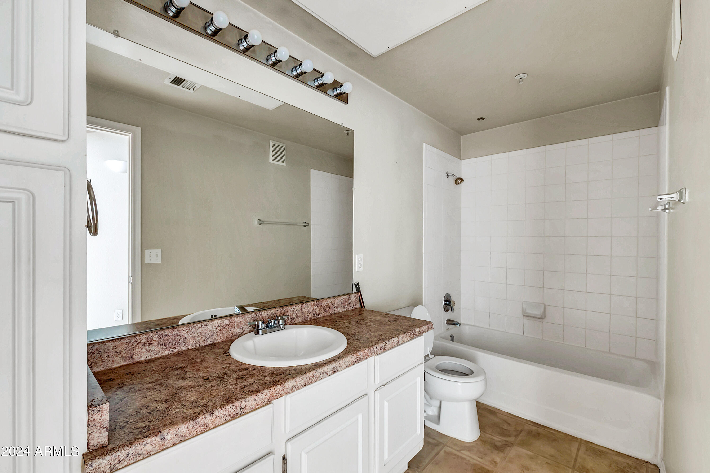 5401 E VAN BUREN Street # 1089