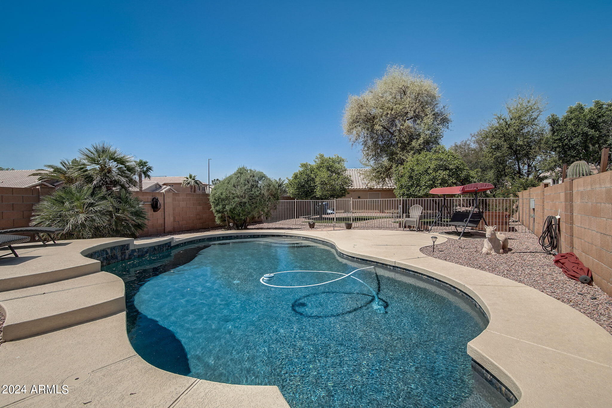 1690 W SAN REMO Street