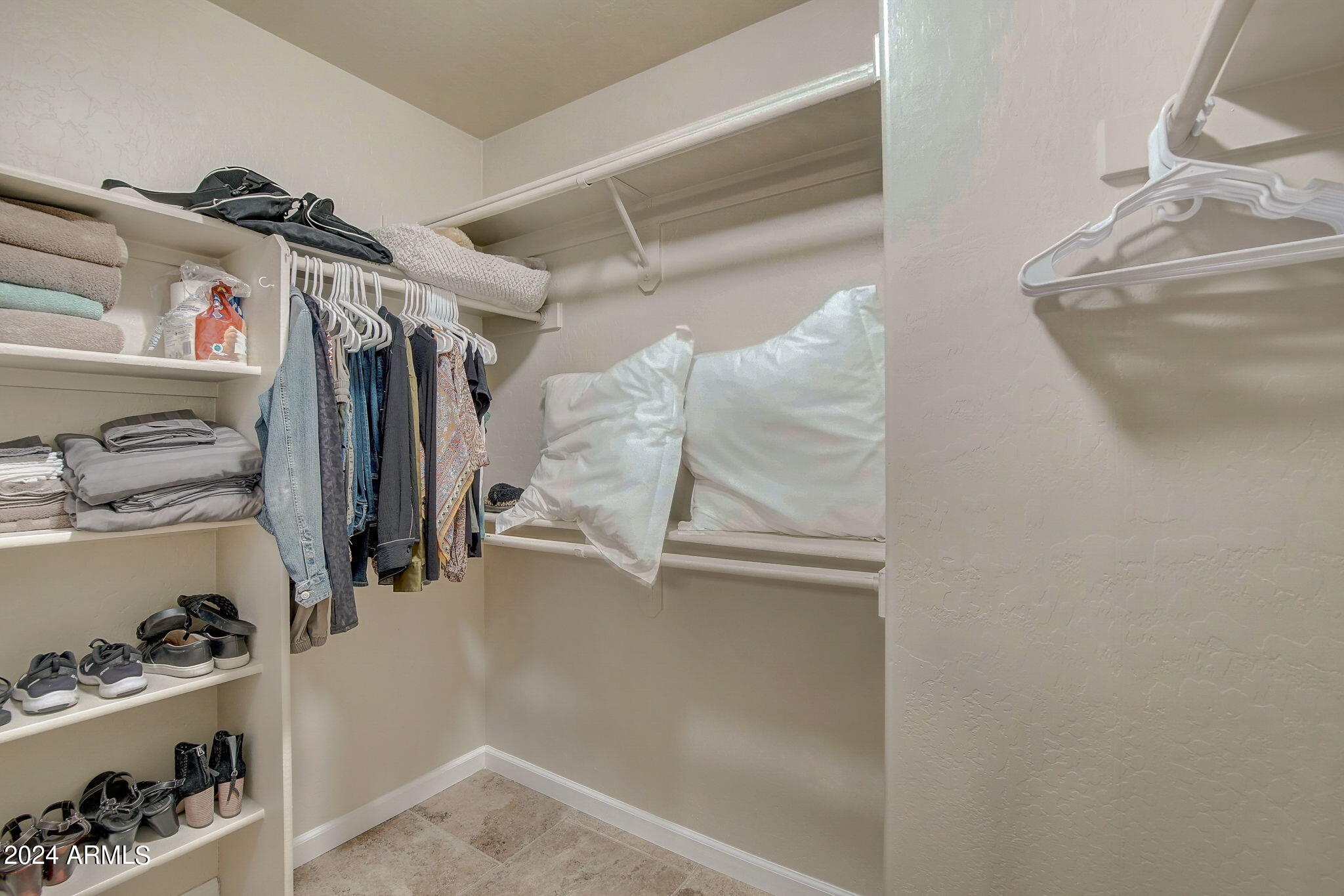 1690 W SAN REMO Street