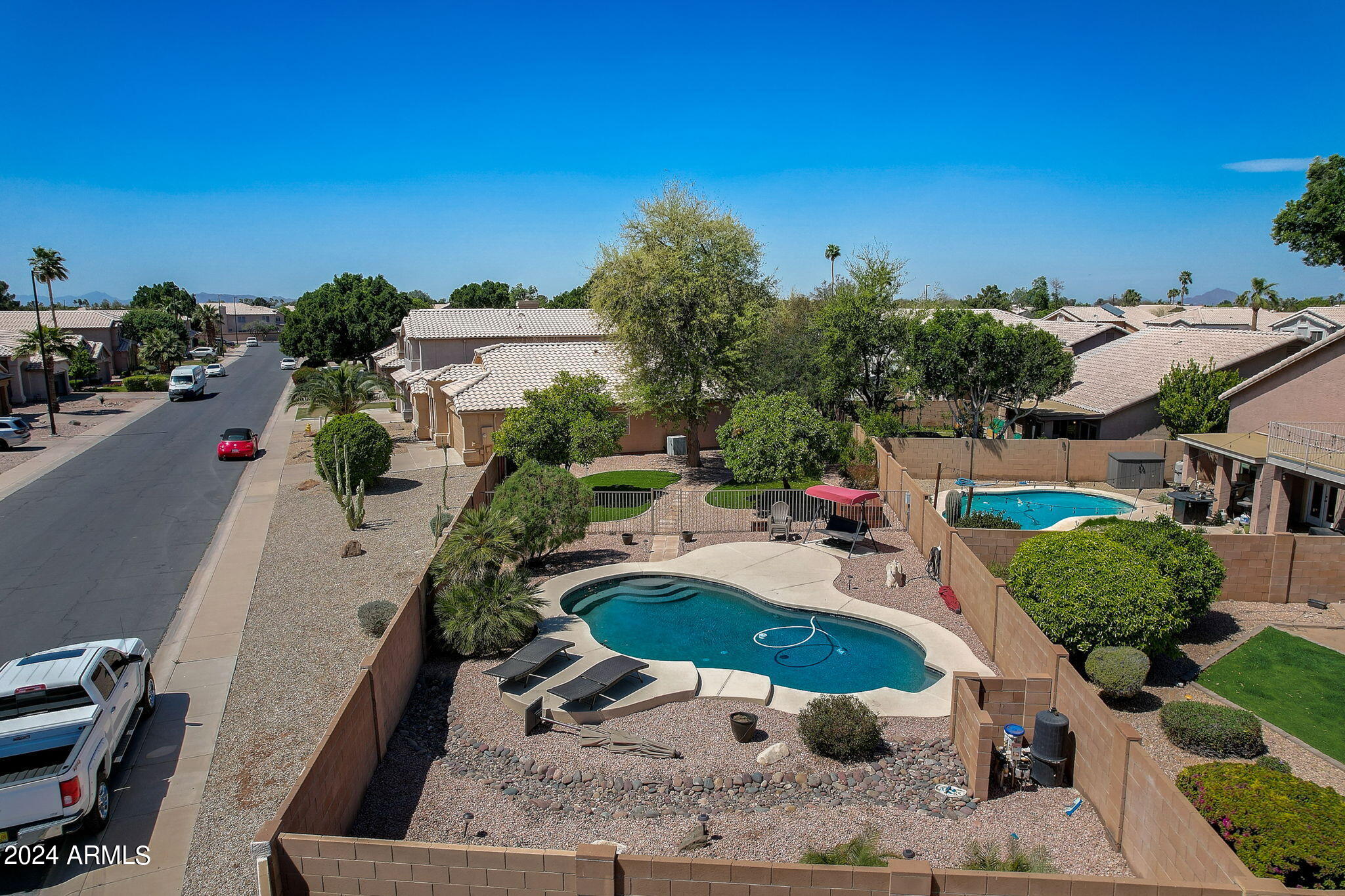 1690 W SAN REMO Street