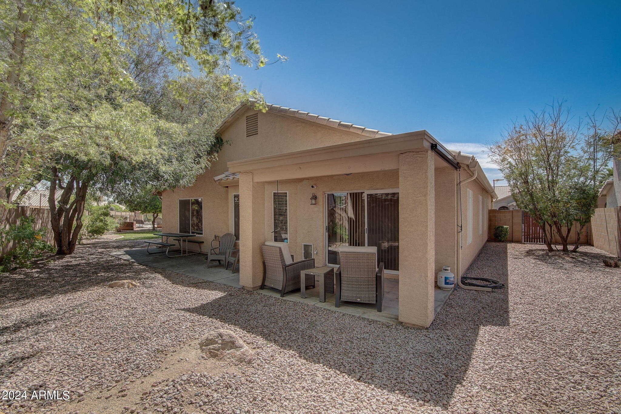 1690 W SAN REMO Street