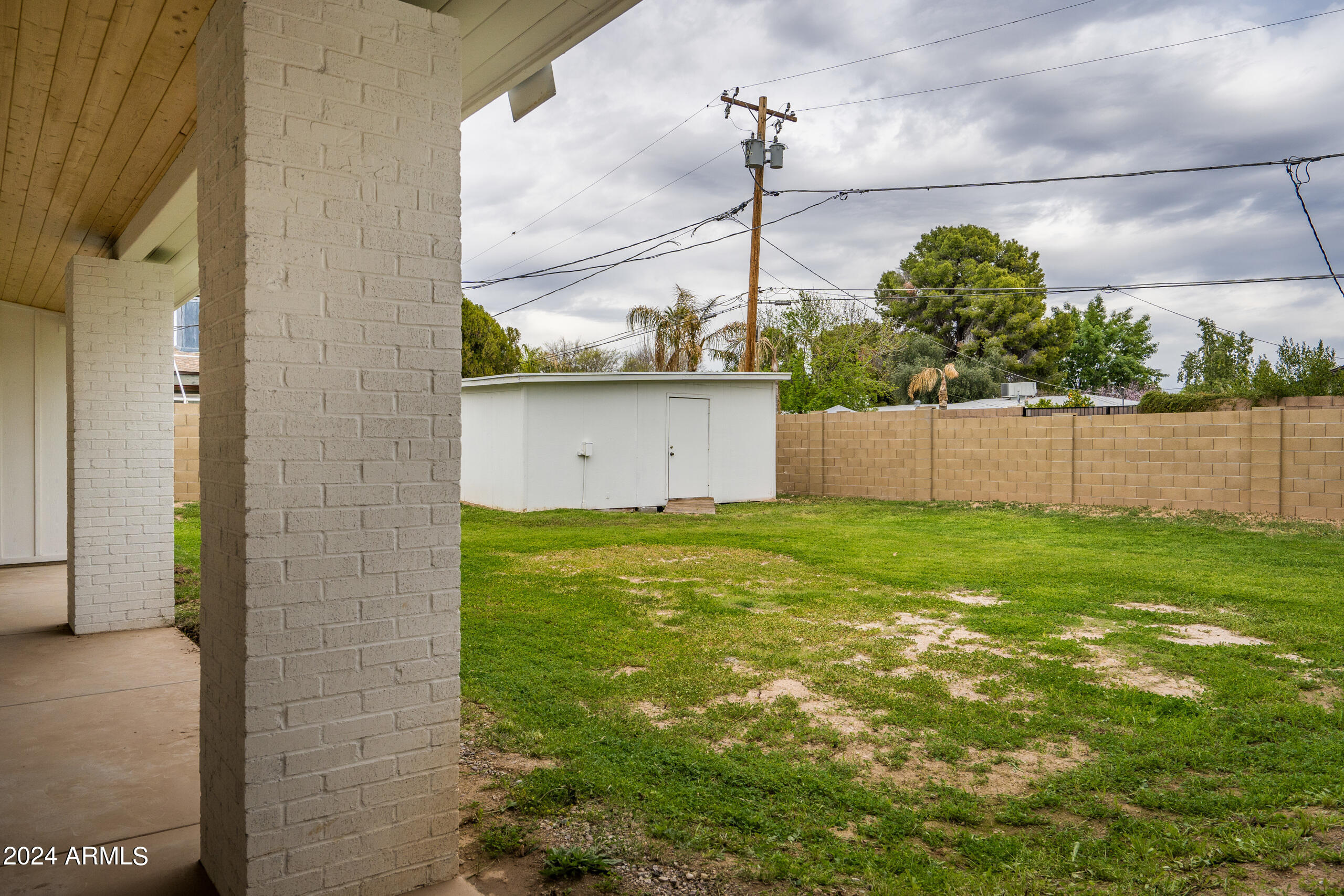 8103 N 10TH Avenue