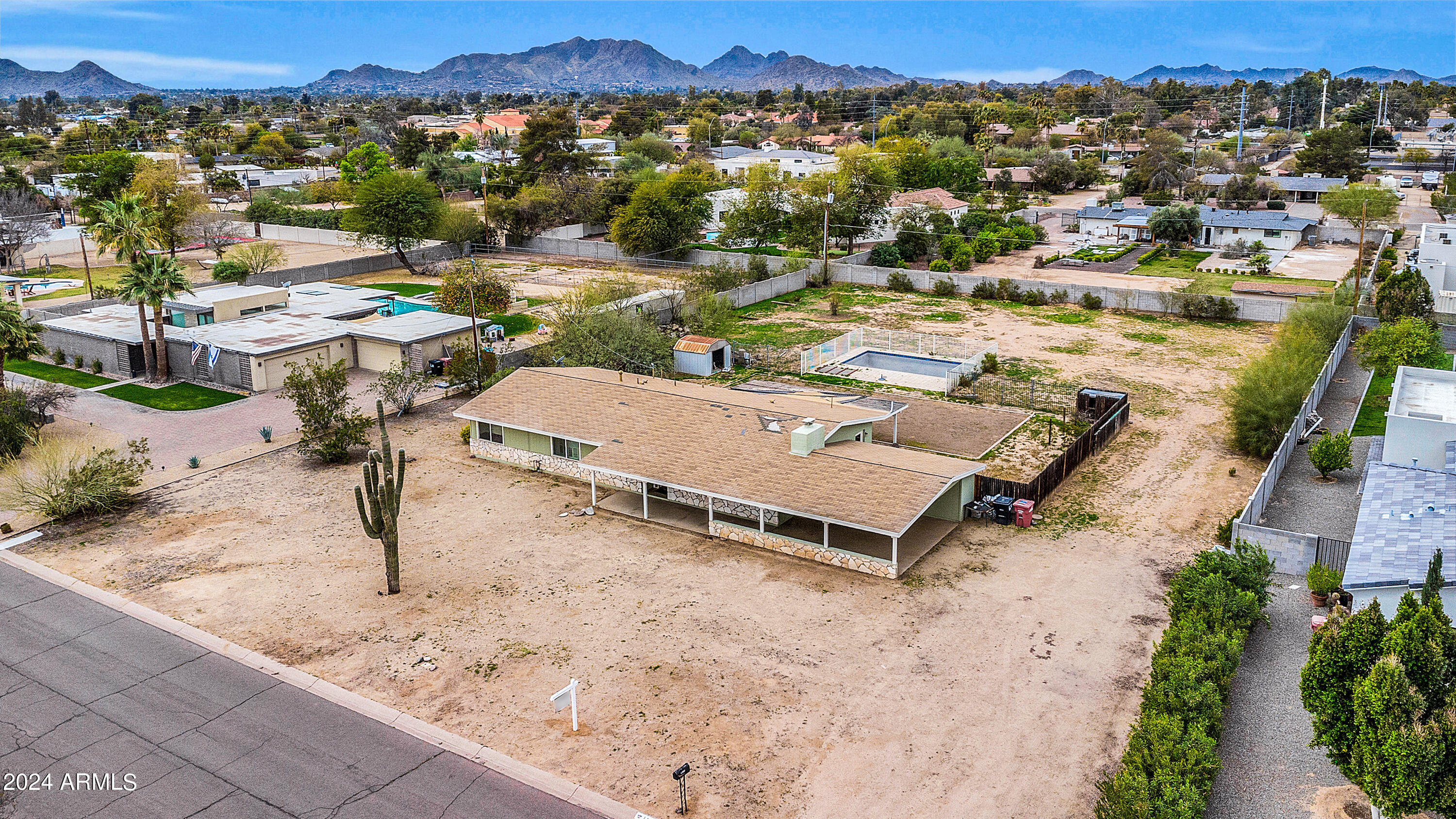 11608 N 65TH Street