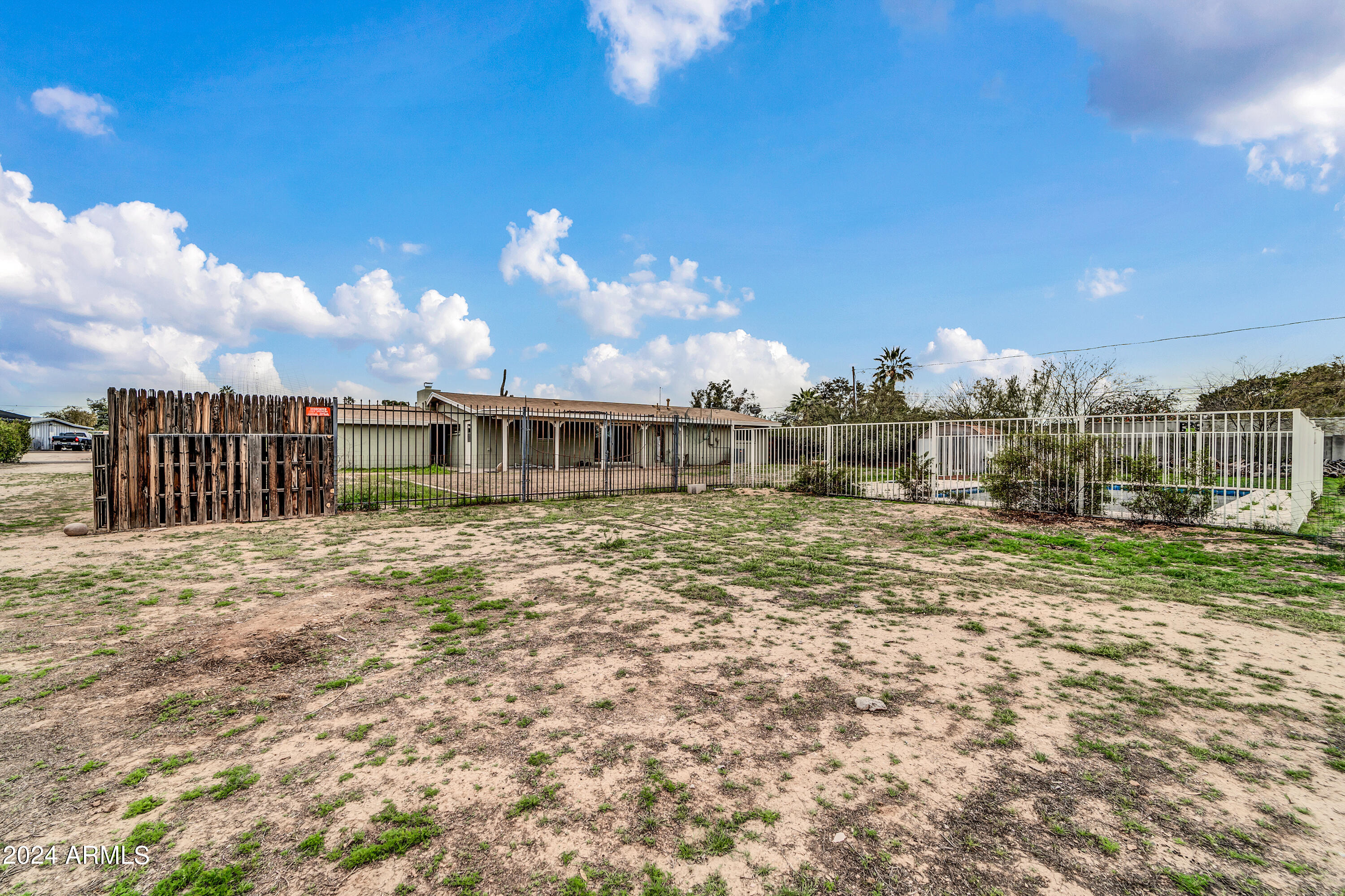 11608 N 65TH Street