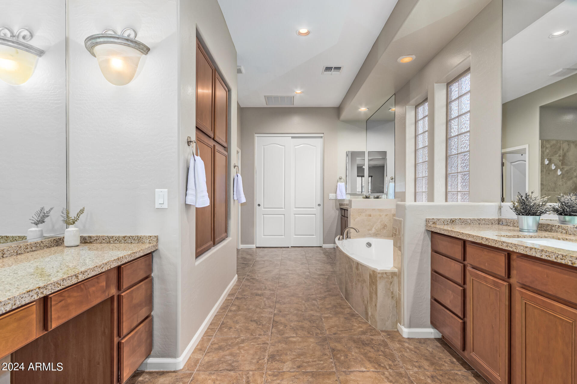 2554 S FOUR PEAKS Way