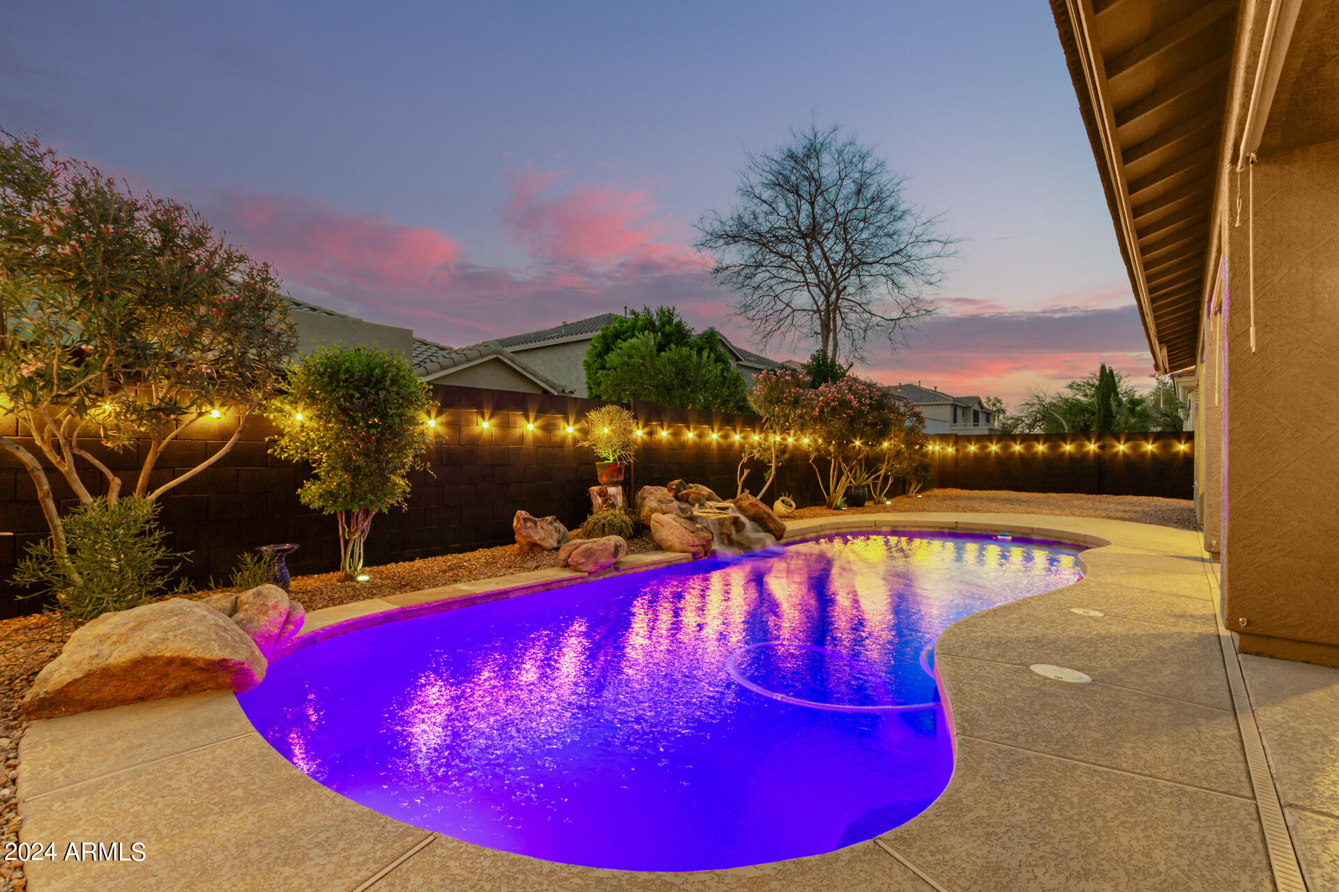 2554 S FOUR PEAKS Way