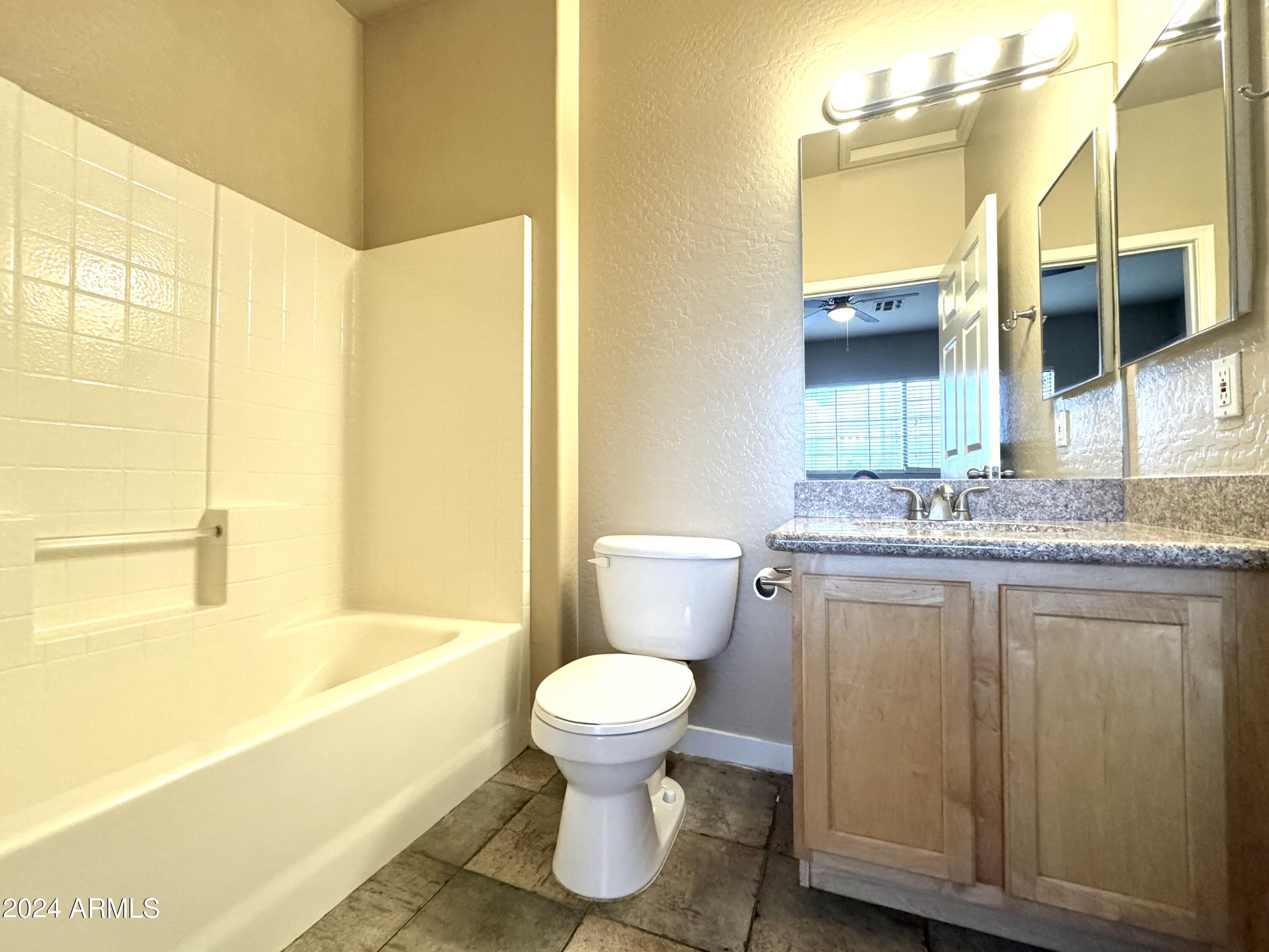 455 S MESA Drive Unit: 103