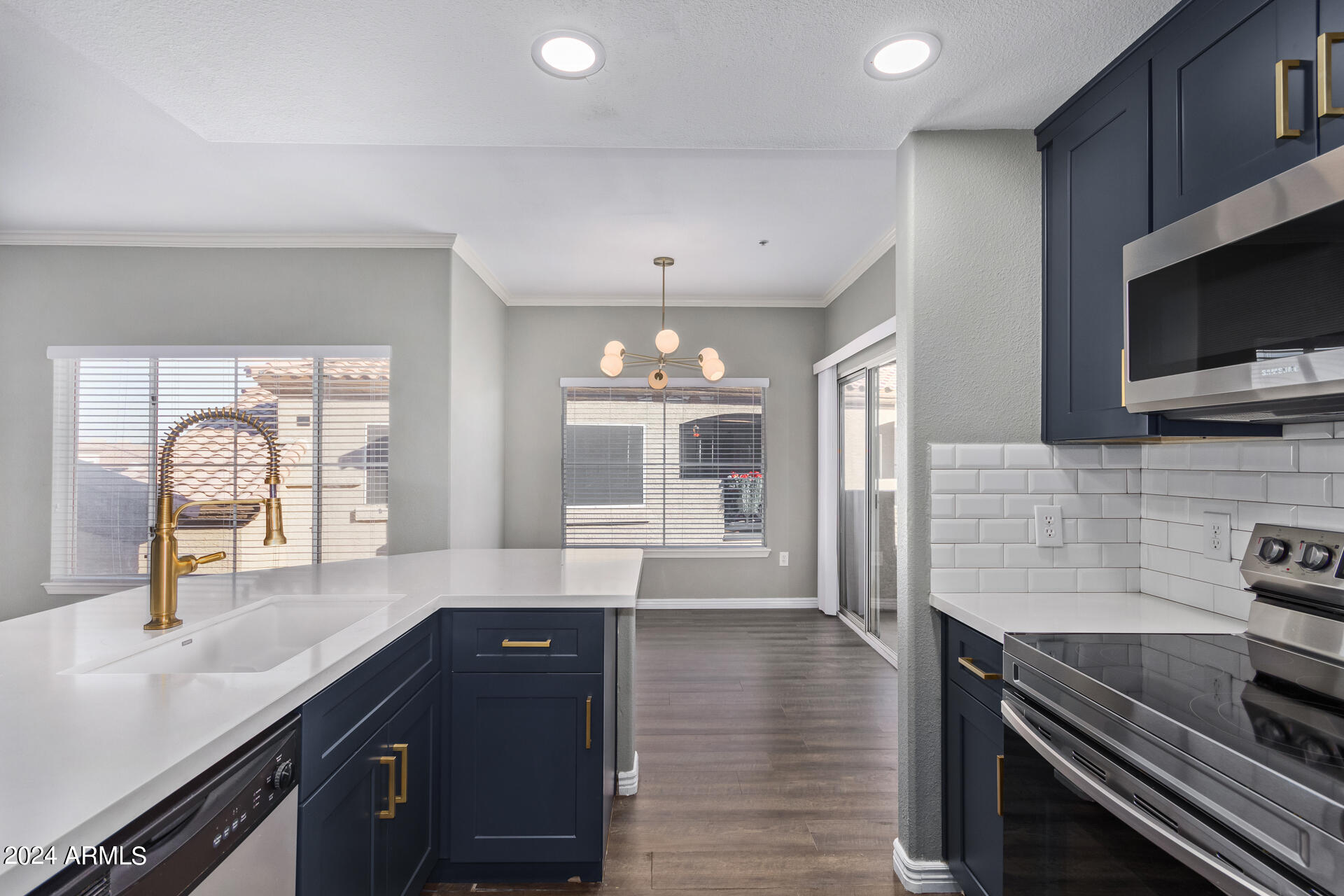 3236 E CHANDLER Boulevard # 2089