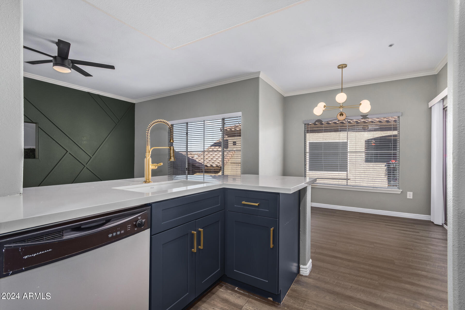 3236 E CHANDLER Boulevard # 2089