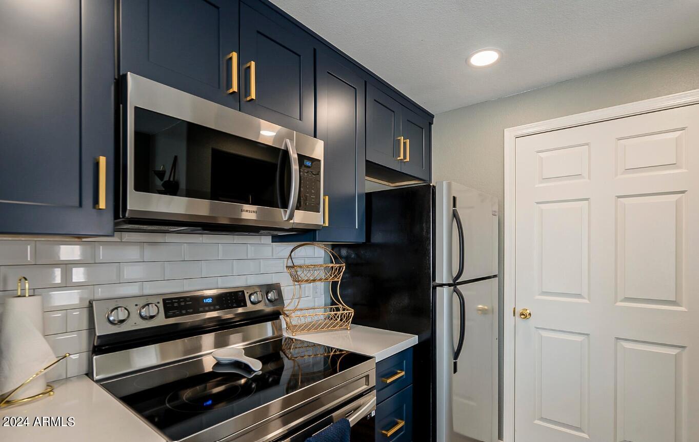 3236 E CHANDLER Boulevard # 2089