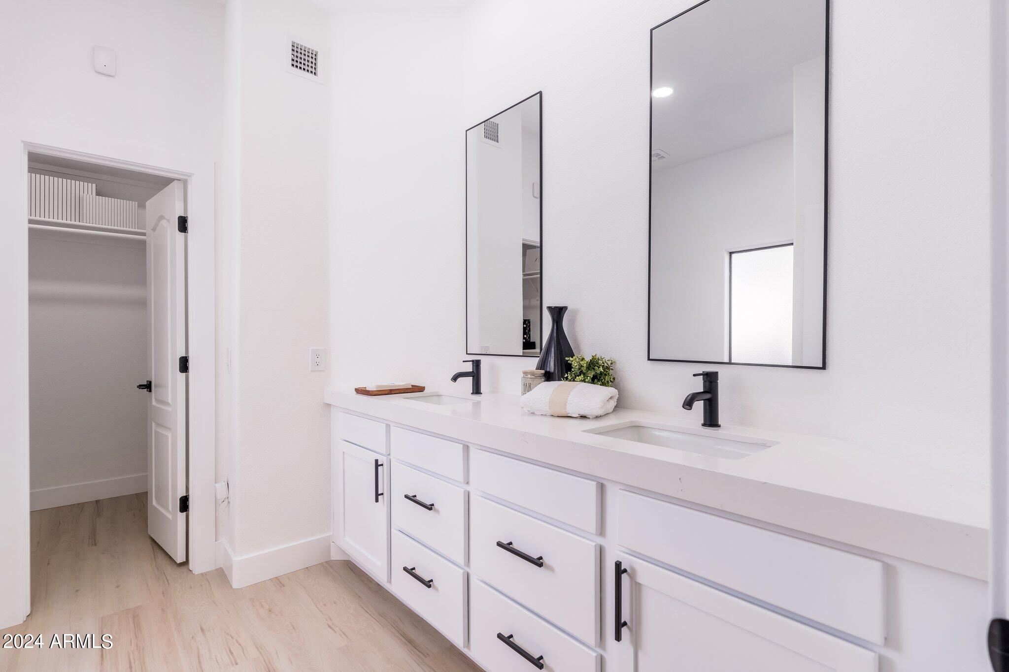 4533 N 22ND Street # 125