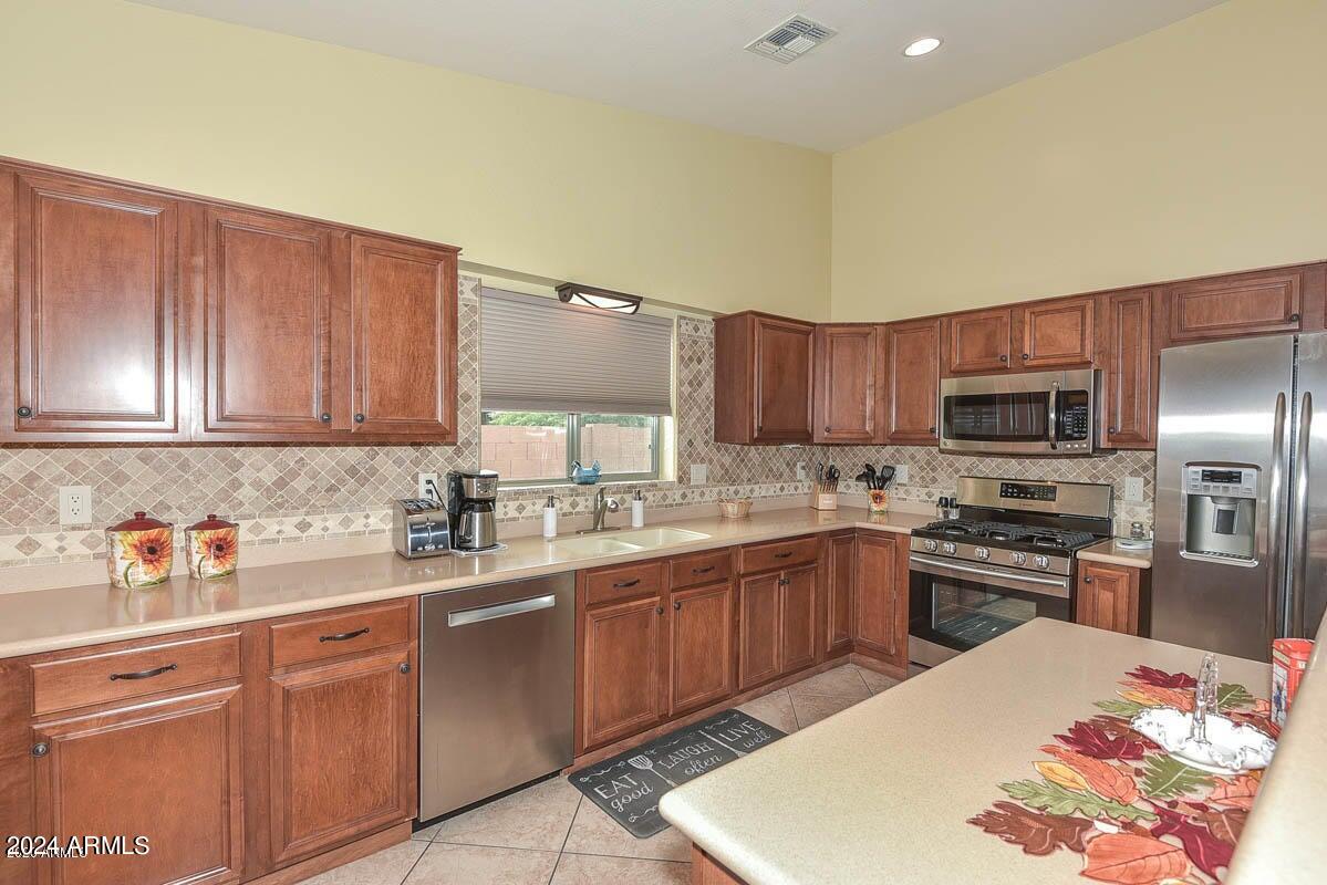 11141 N 162ND Drive