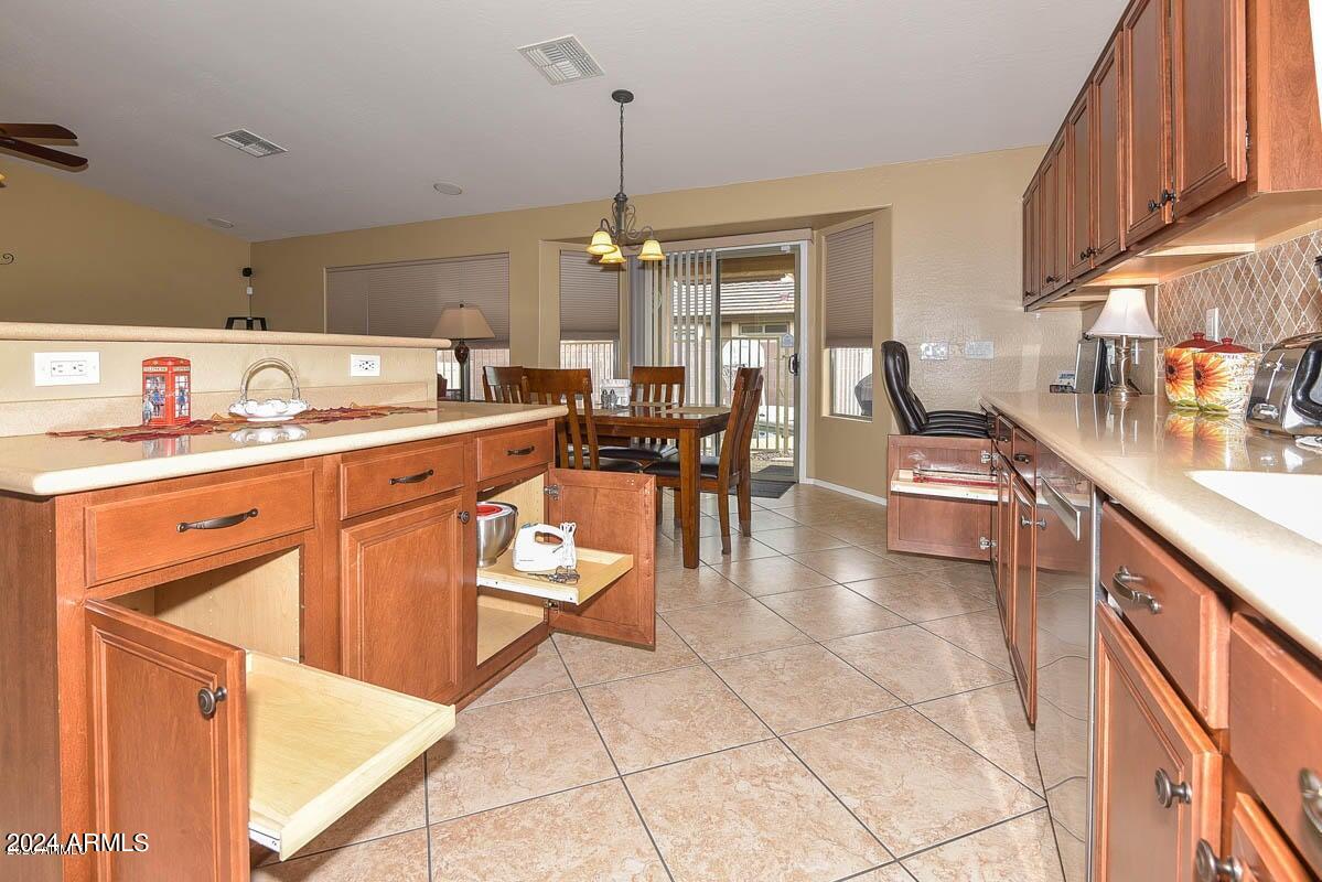 11141 N 162ND Drive