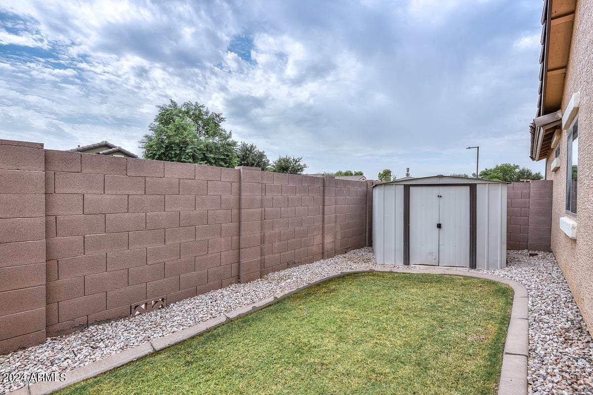 11141 N 162ND Drive