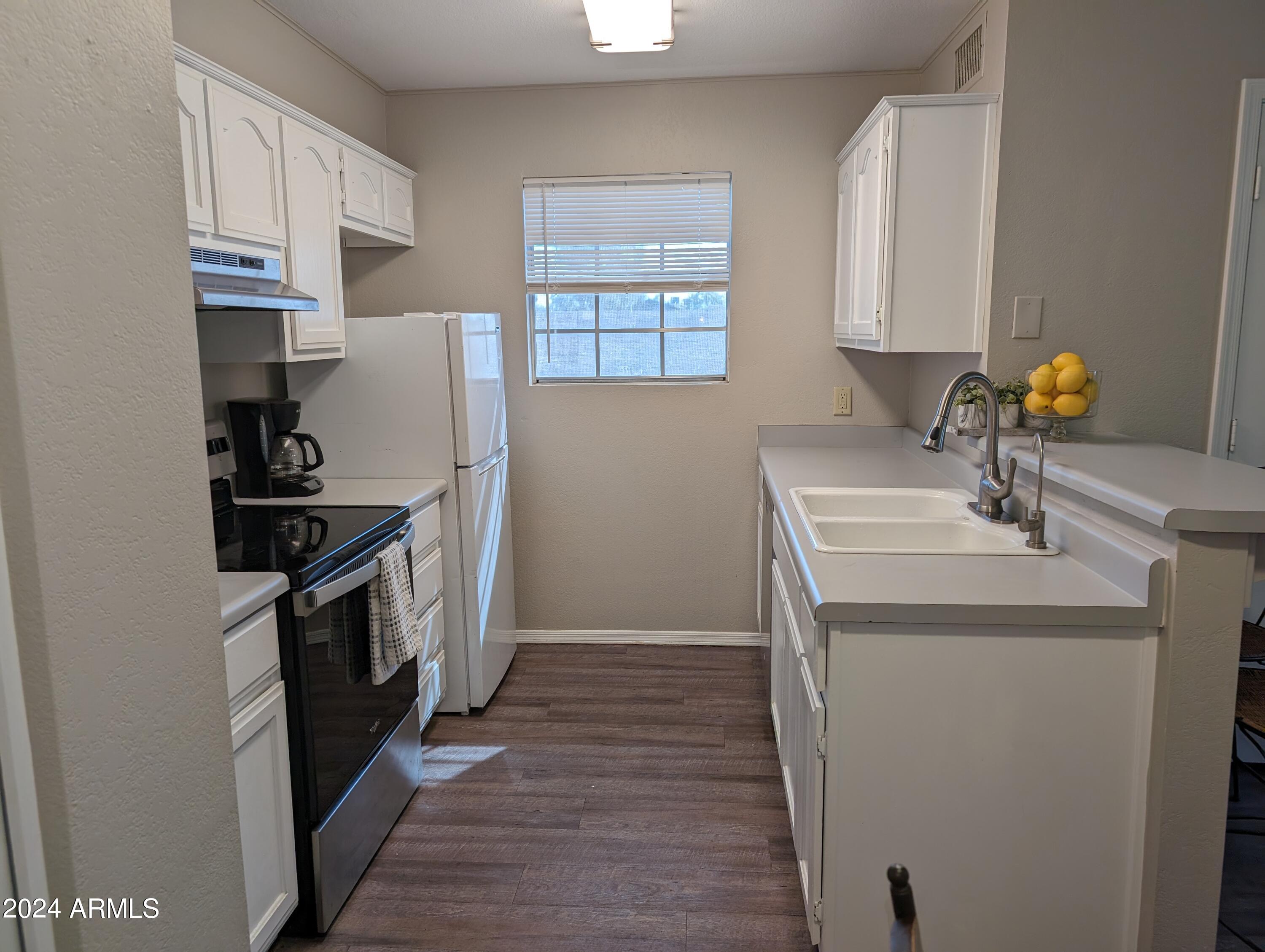 2301 E UNIVERSITY Drive # 483