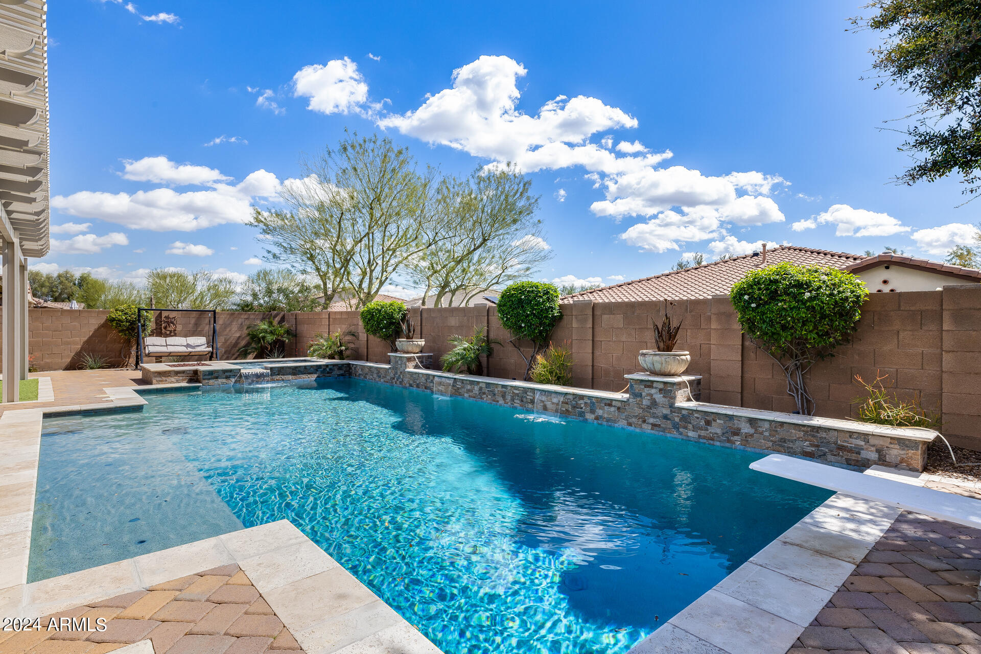 1751 W Sienna Bouquet Place