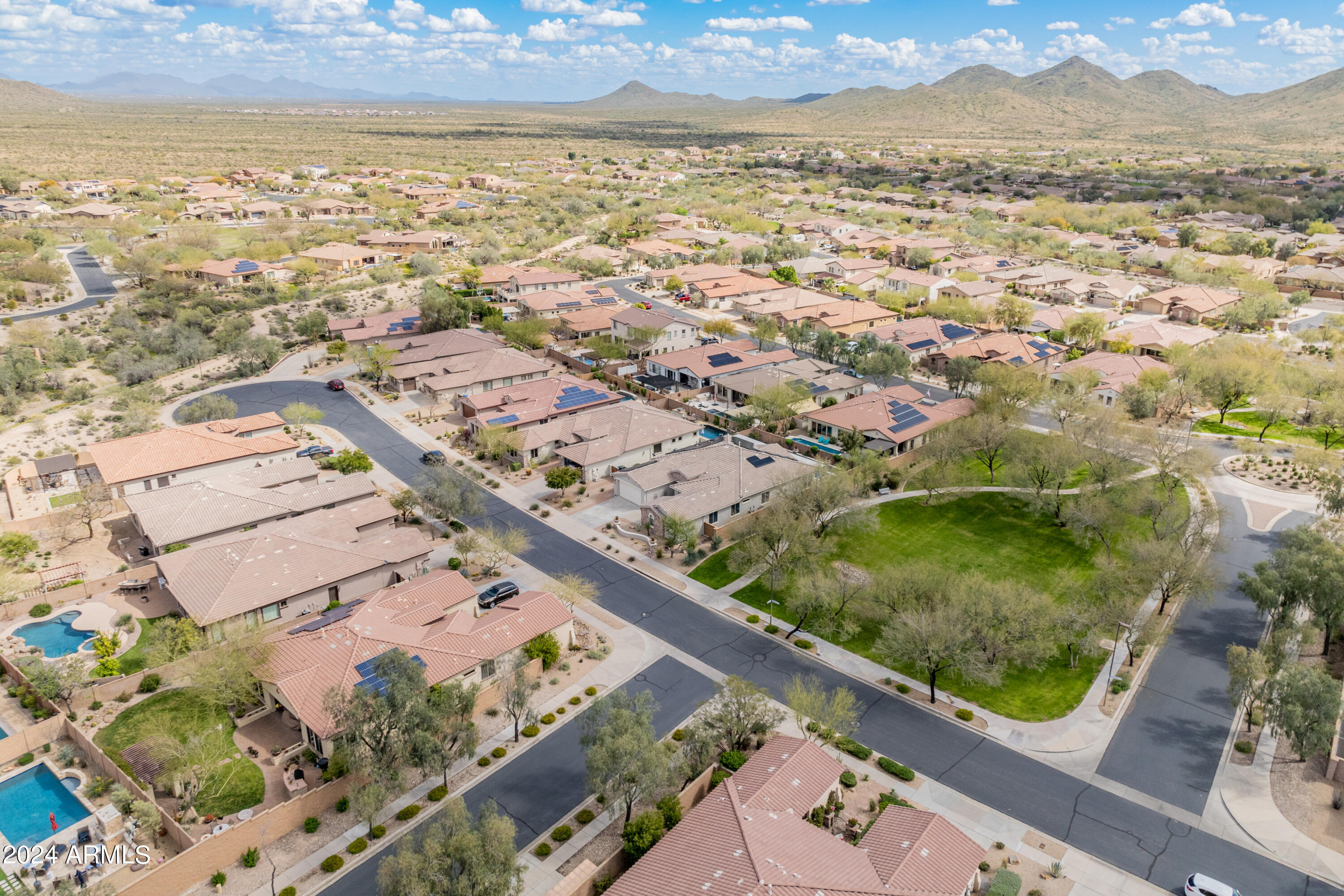 1751 W Sienna Bouquet Place