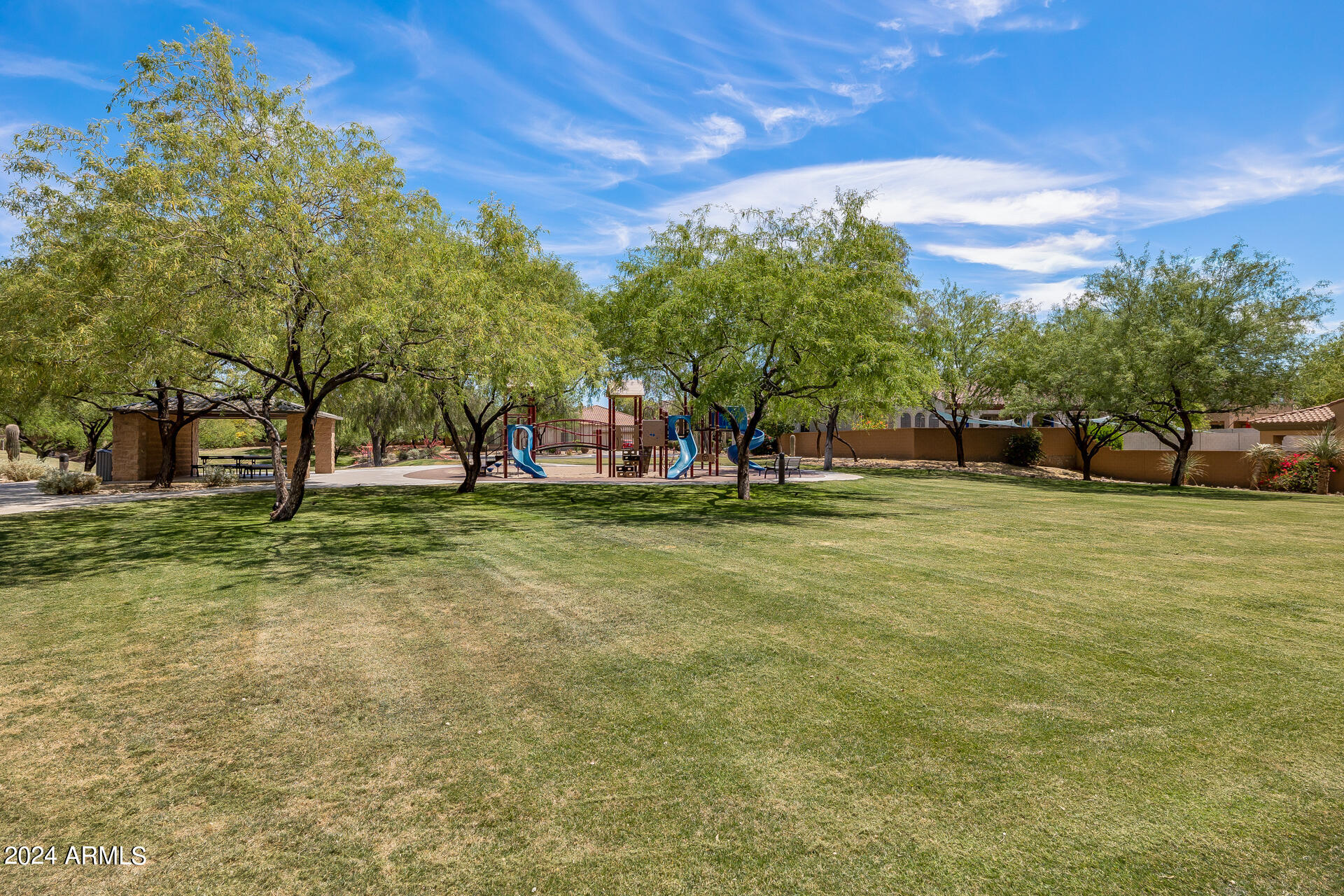 1751 W Sienna Bouquet Place