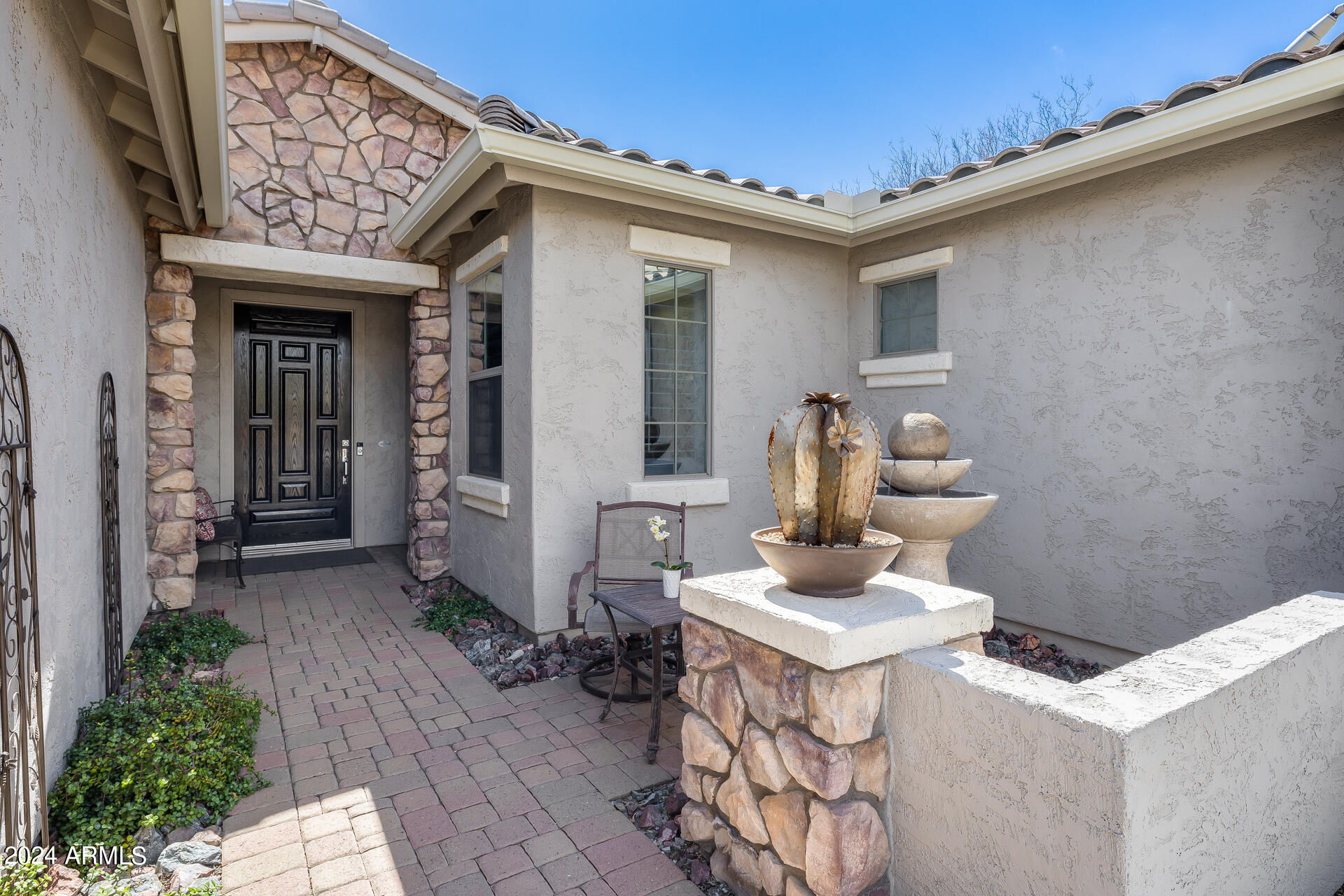 1751 W Sienna Bouquet Place